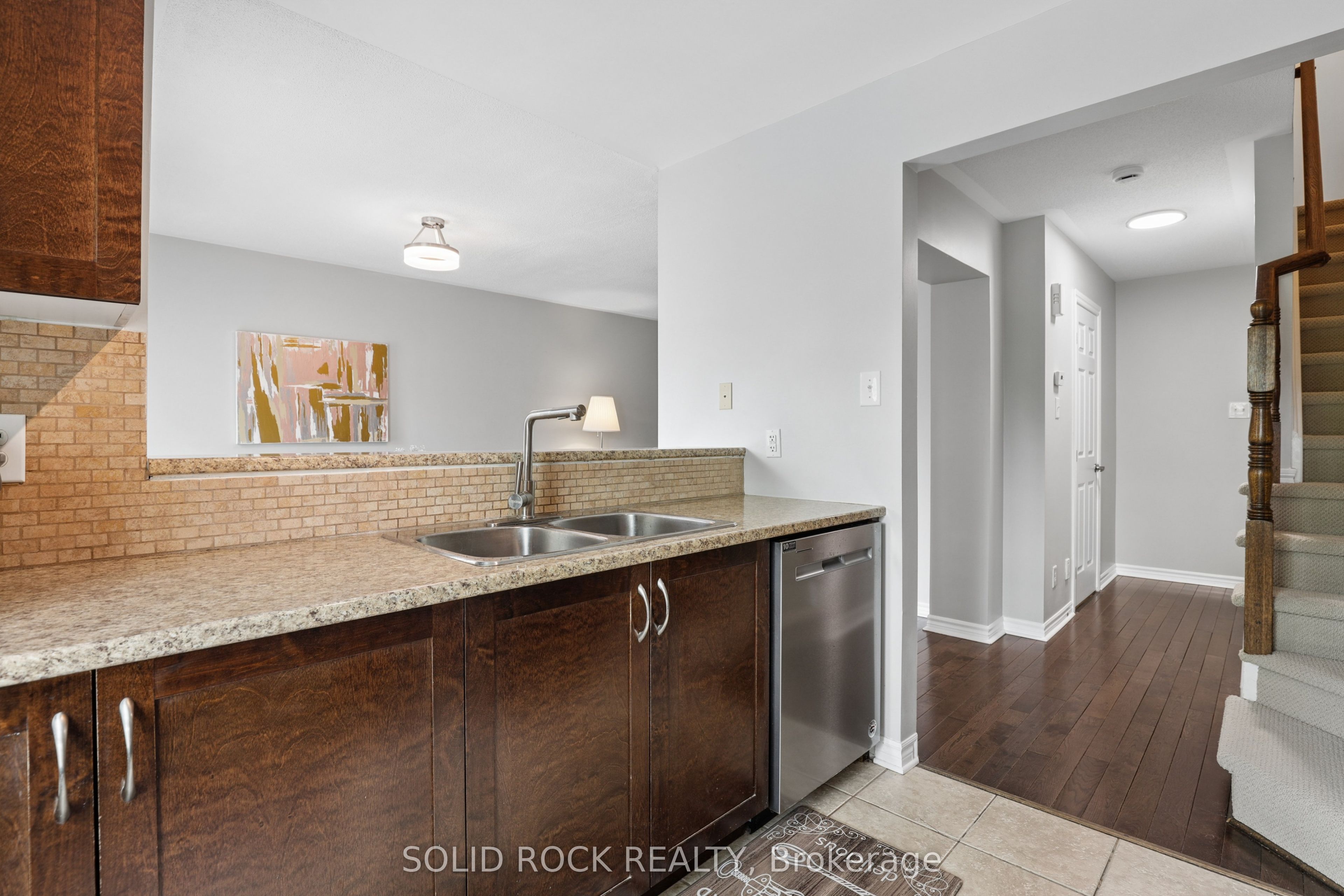 2529 Waterlilly Way Property Photo 12