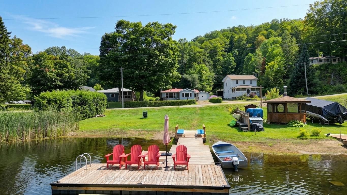 1055 Burleigh Road Property Photo 1