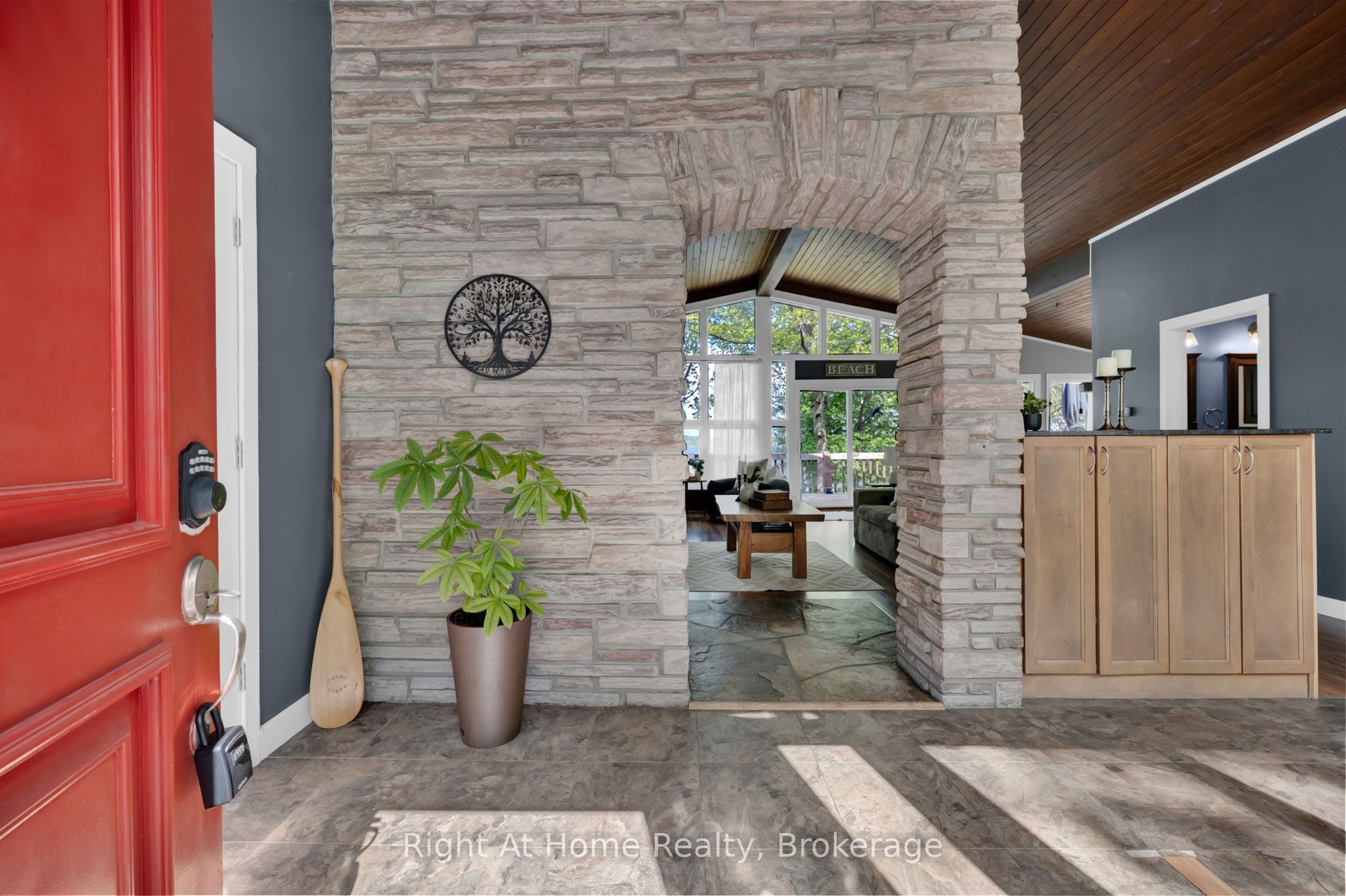 7508 Bamsey Drive Property Photo 11