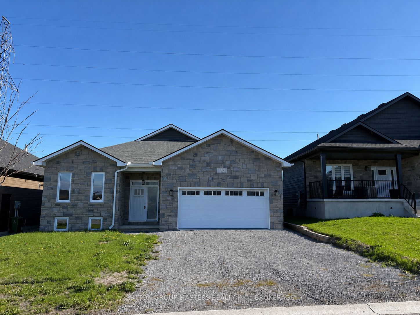 812 Windermere Drive Property Photo 1
