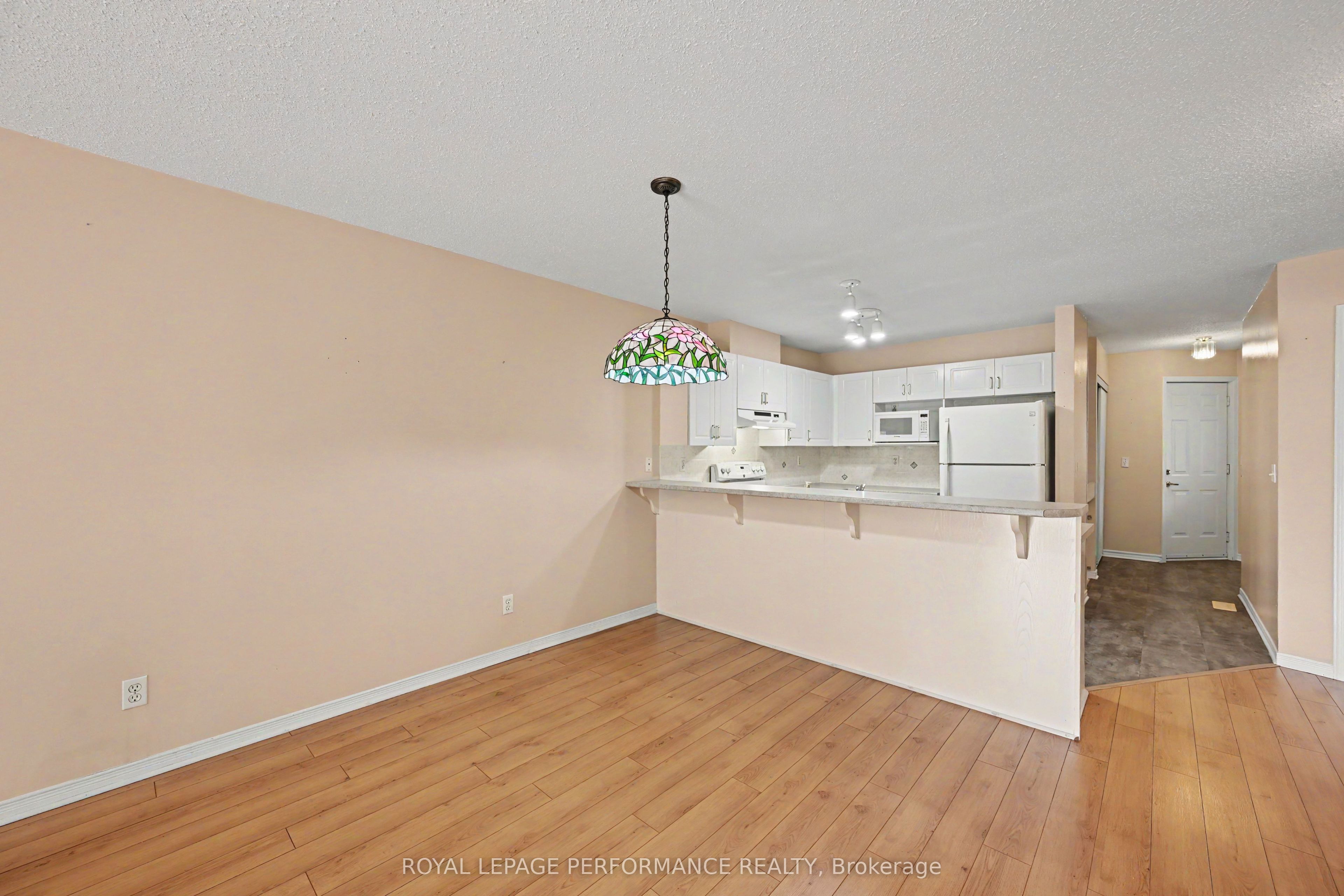 18 Daphne Crescent Property Photo 6