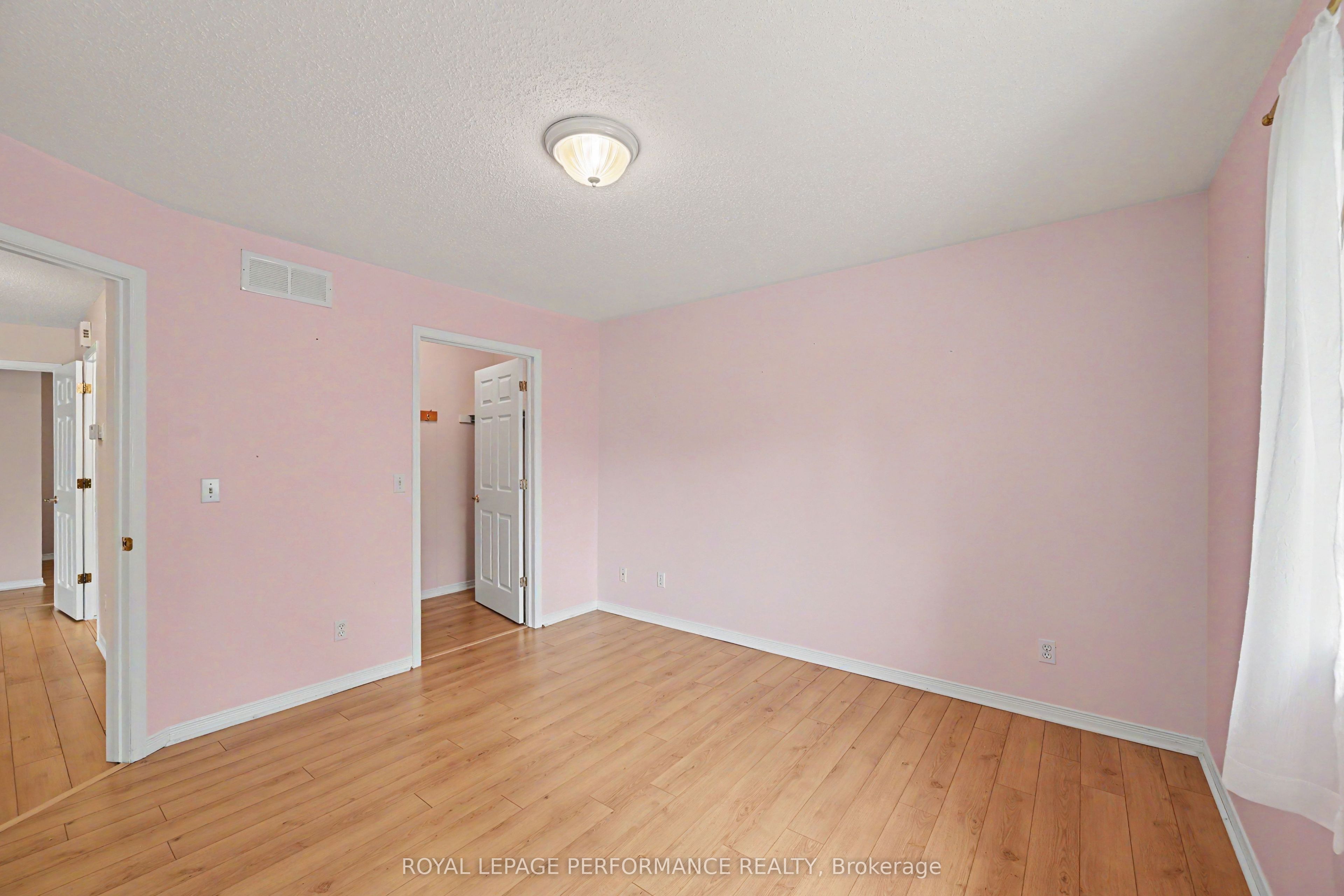 18 Daphne Crescent Property Photo 17