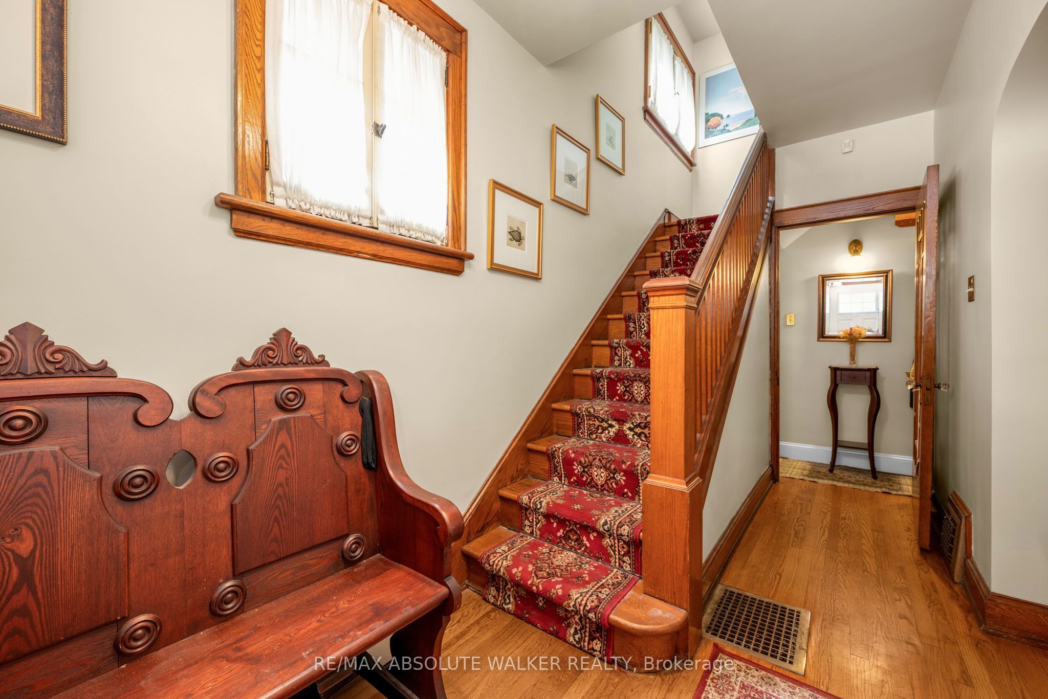 425 Besserer Street Property Photo 7