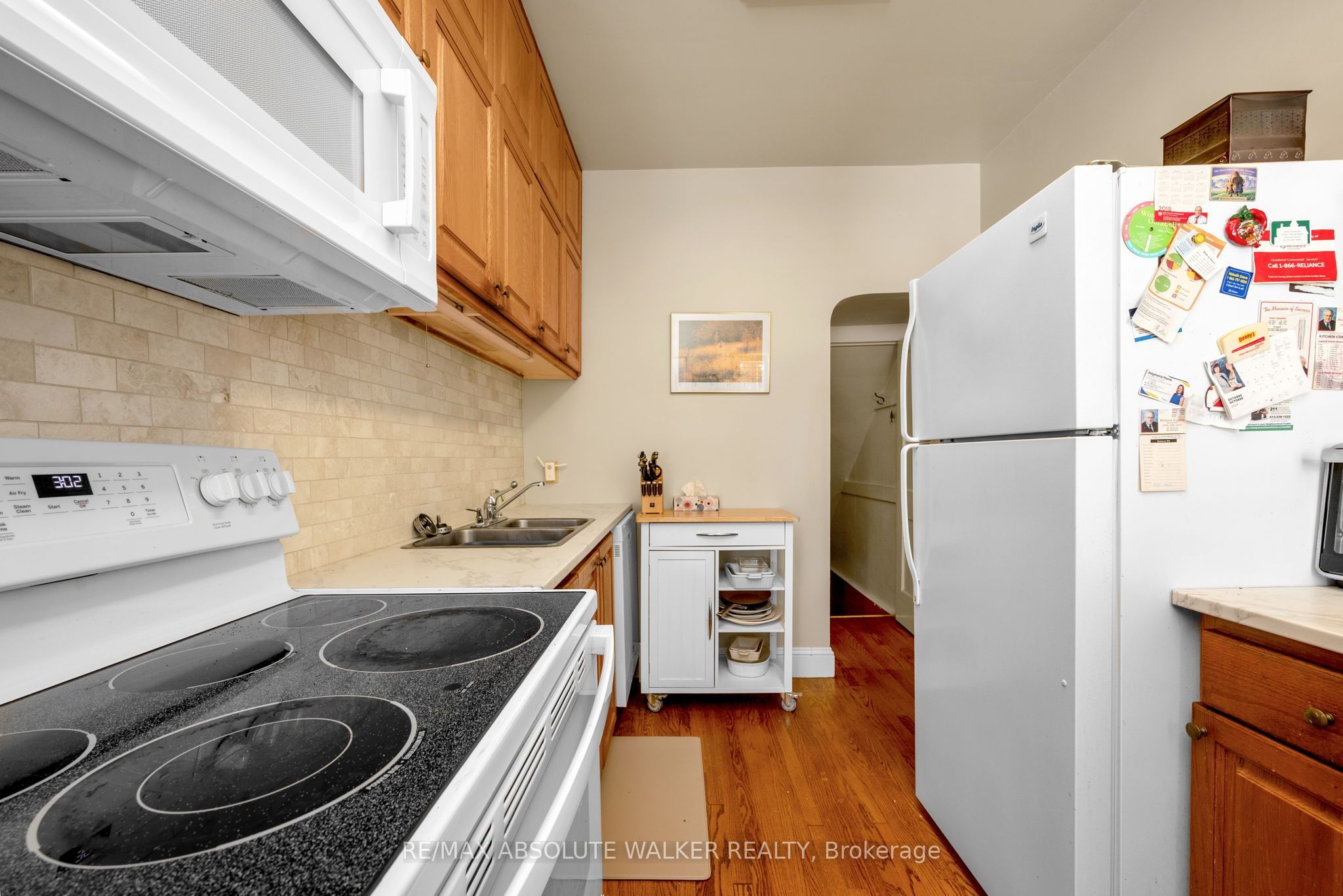 425 Besserer Street Property Photo 15