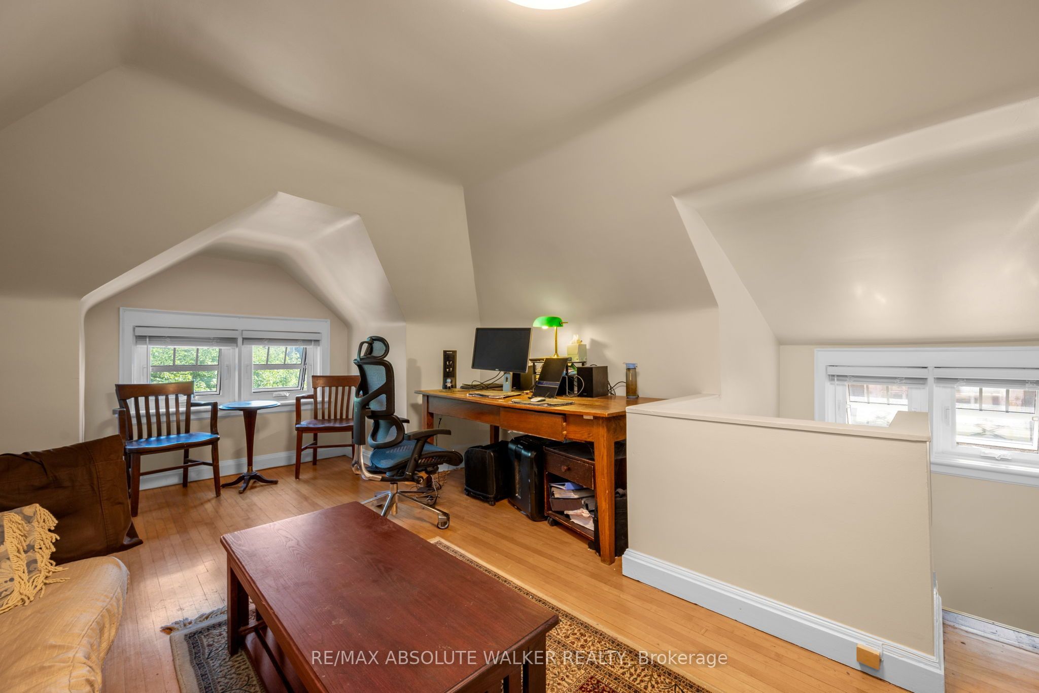 425 Besserer Street Property Photo 26