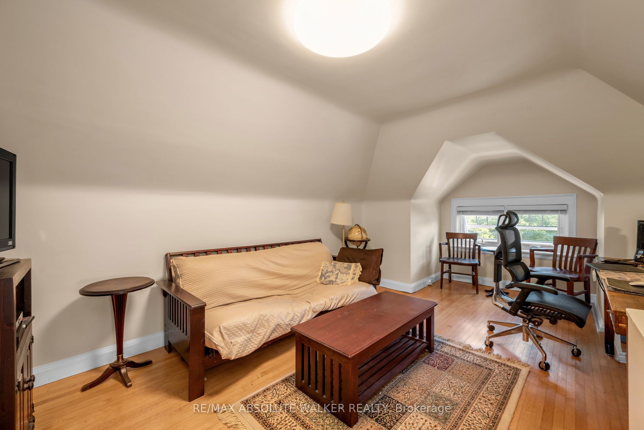 425 Besserer Street Property Photo 27