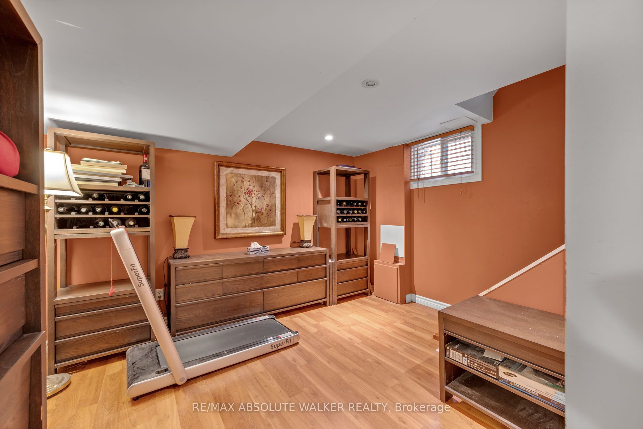425 Besserer Street Property Photo 30