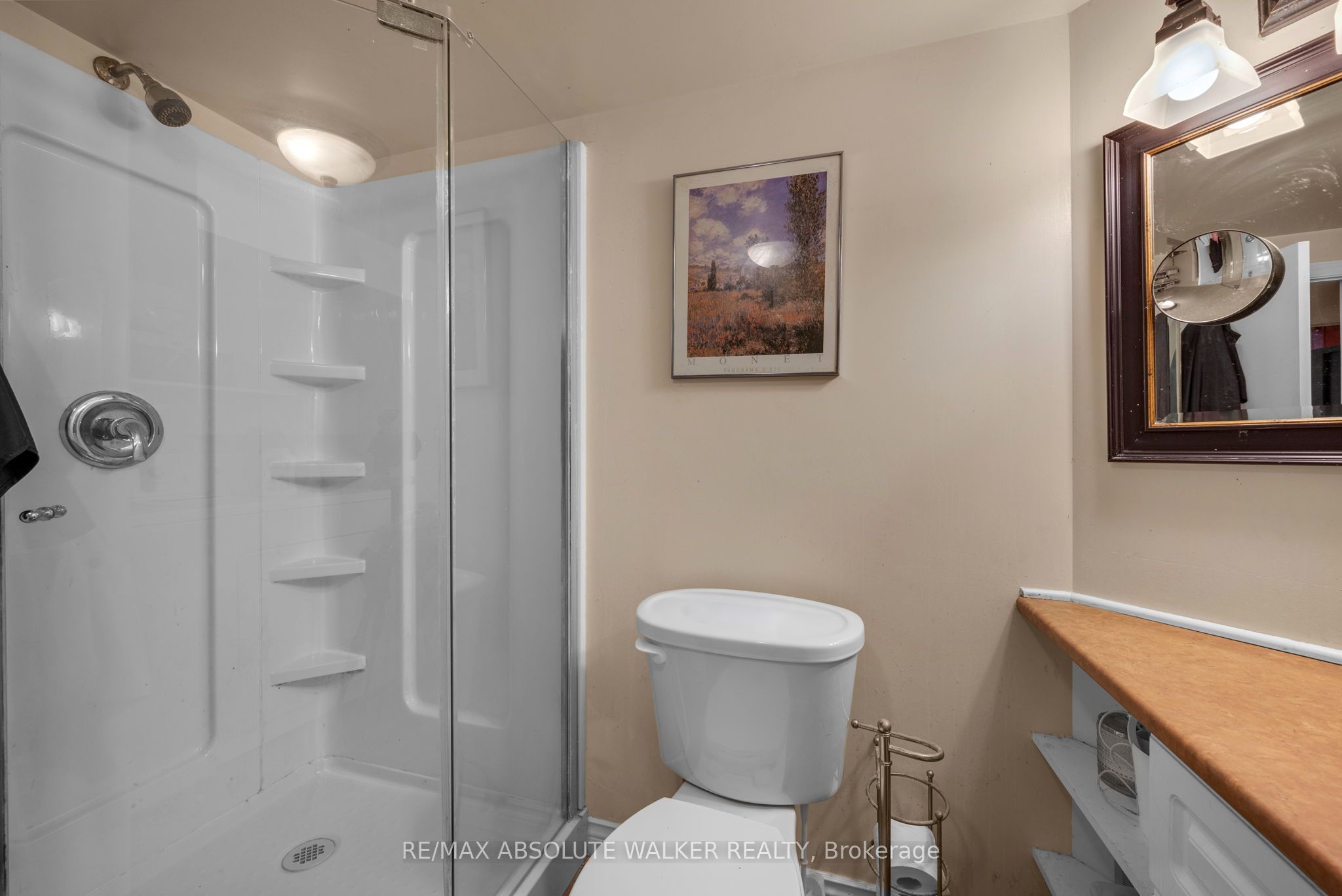 425 Besserer Street Property Photo 32