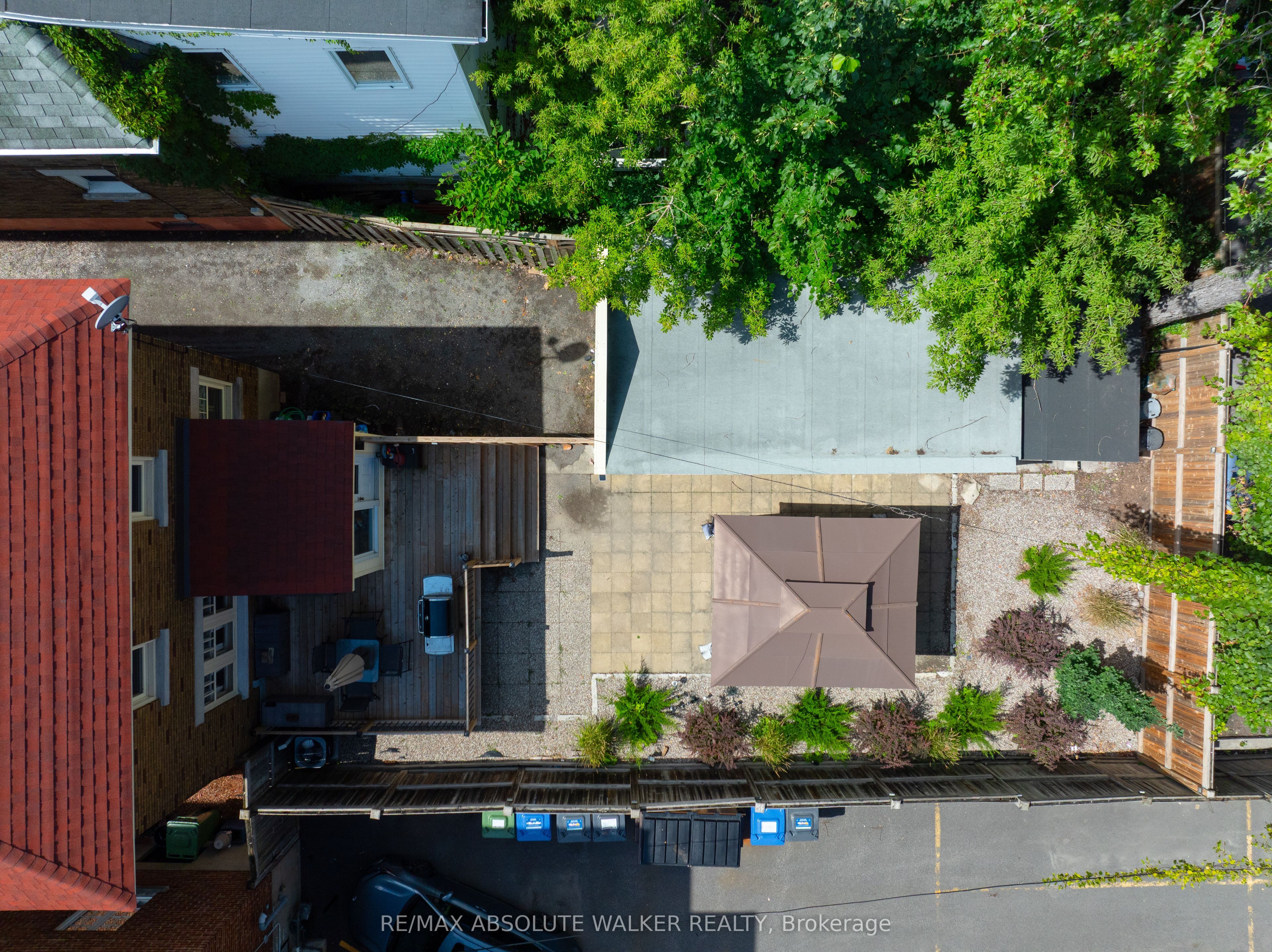 425 Besserer Street Property Photo 40