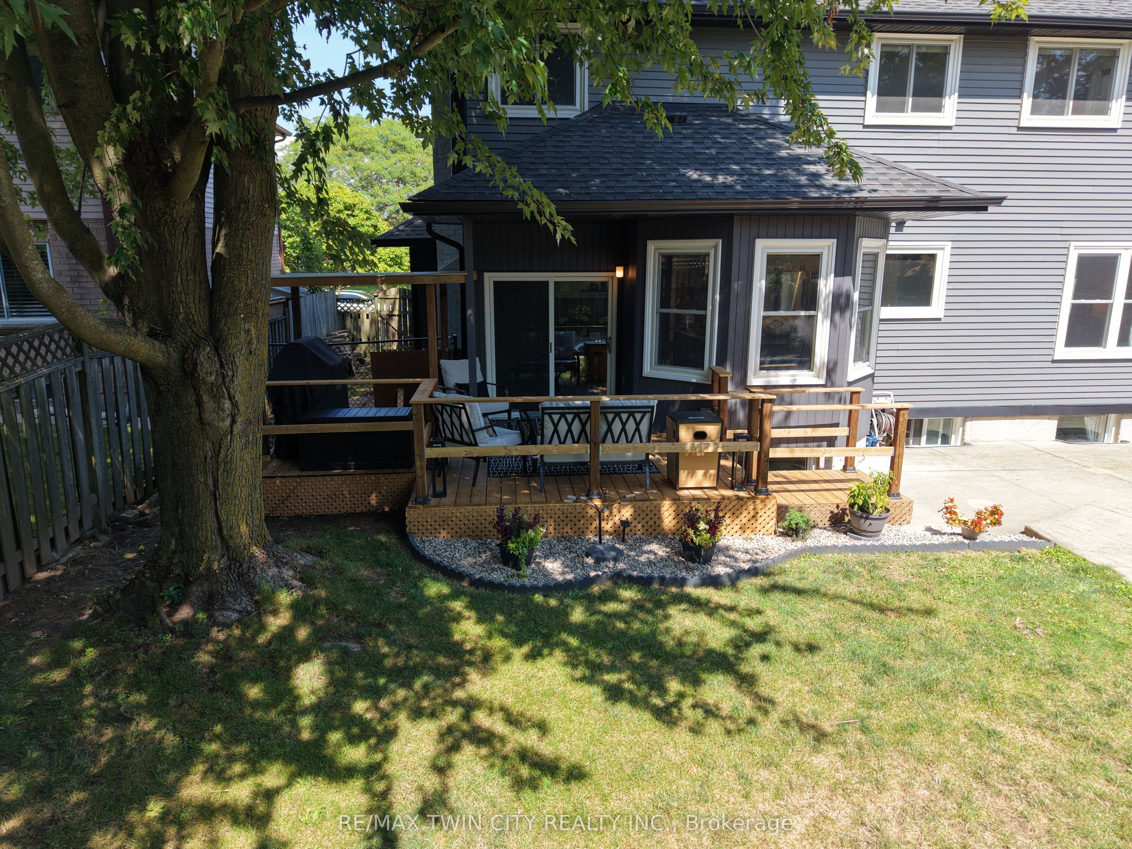 324 Cooper Street Property Photo 40