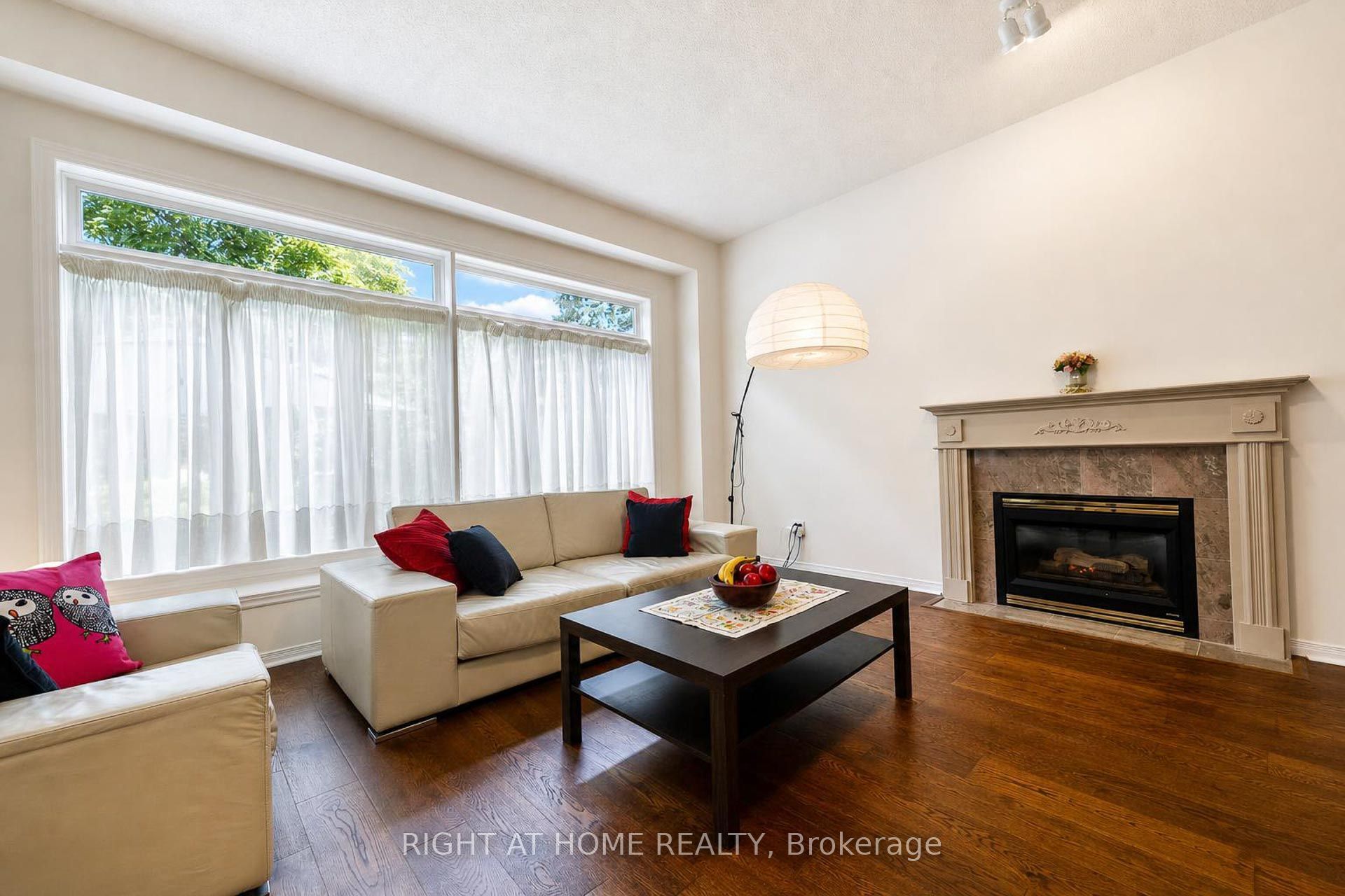 27 Thoroughbred Boulevard Property Photo 19