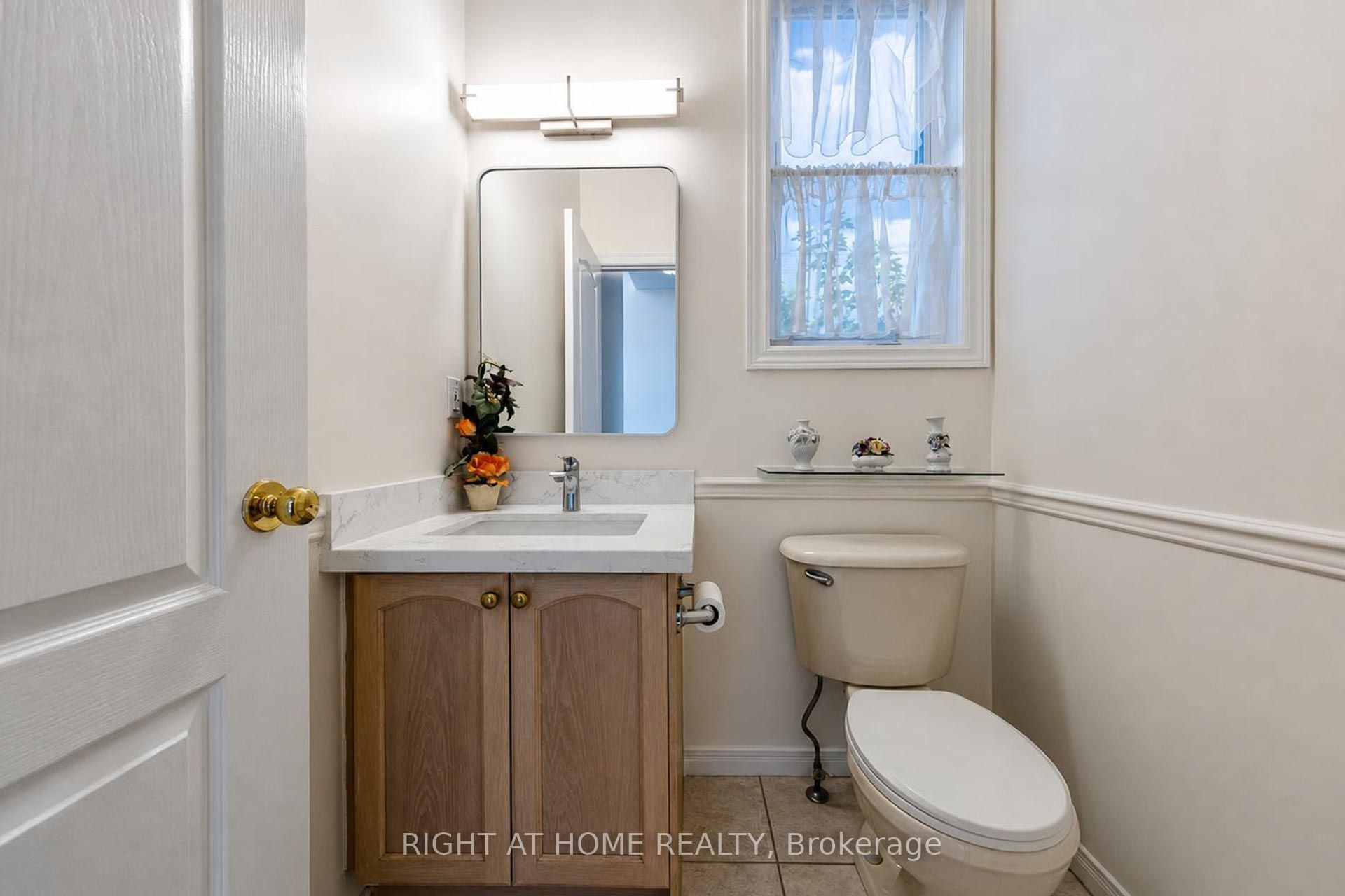 27 Thoroughbred Boulevard Property Photo 21