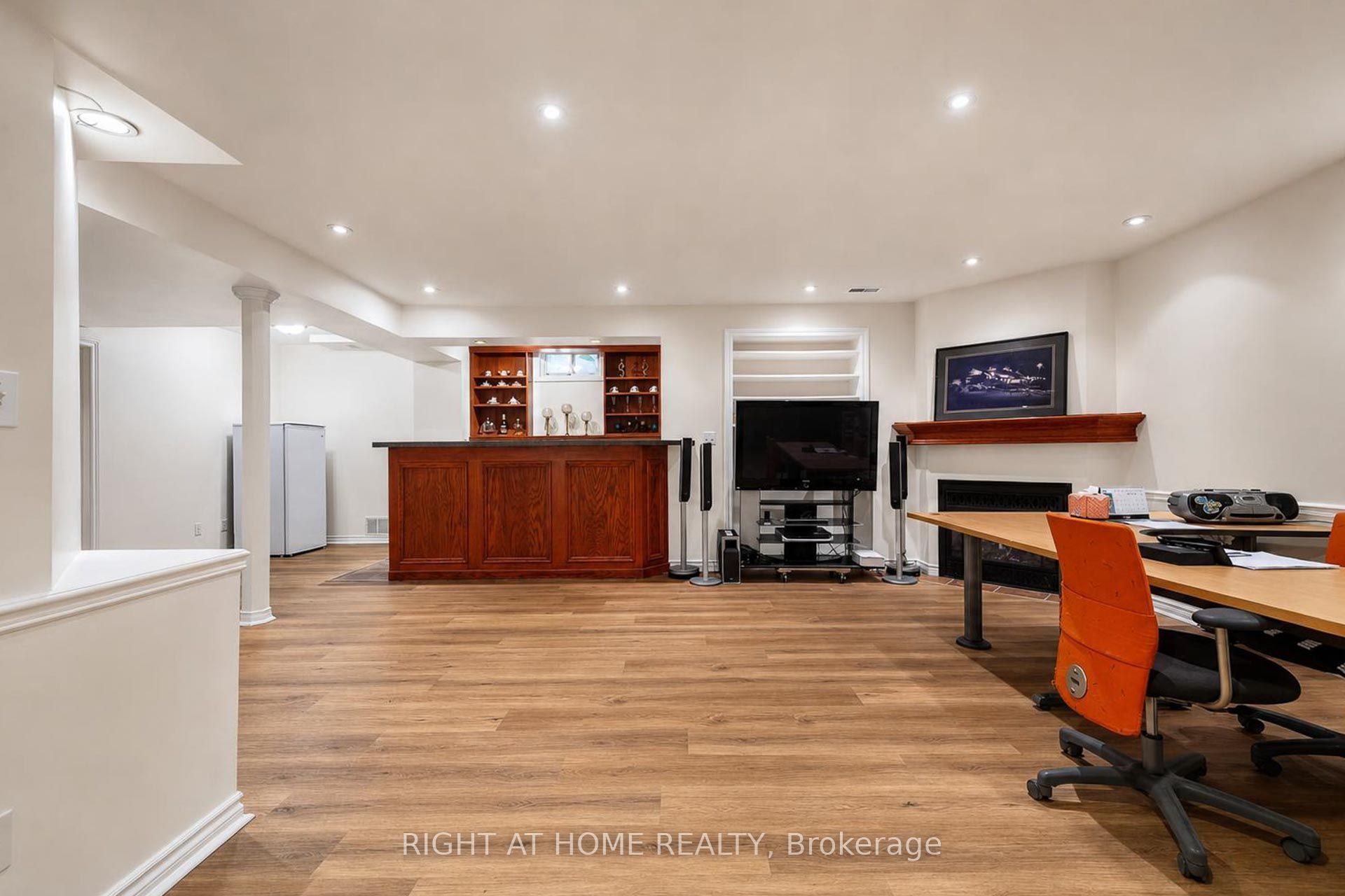 27 Thoroughbred Boulevard Property Photo 46