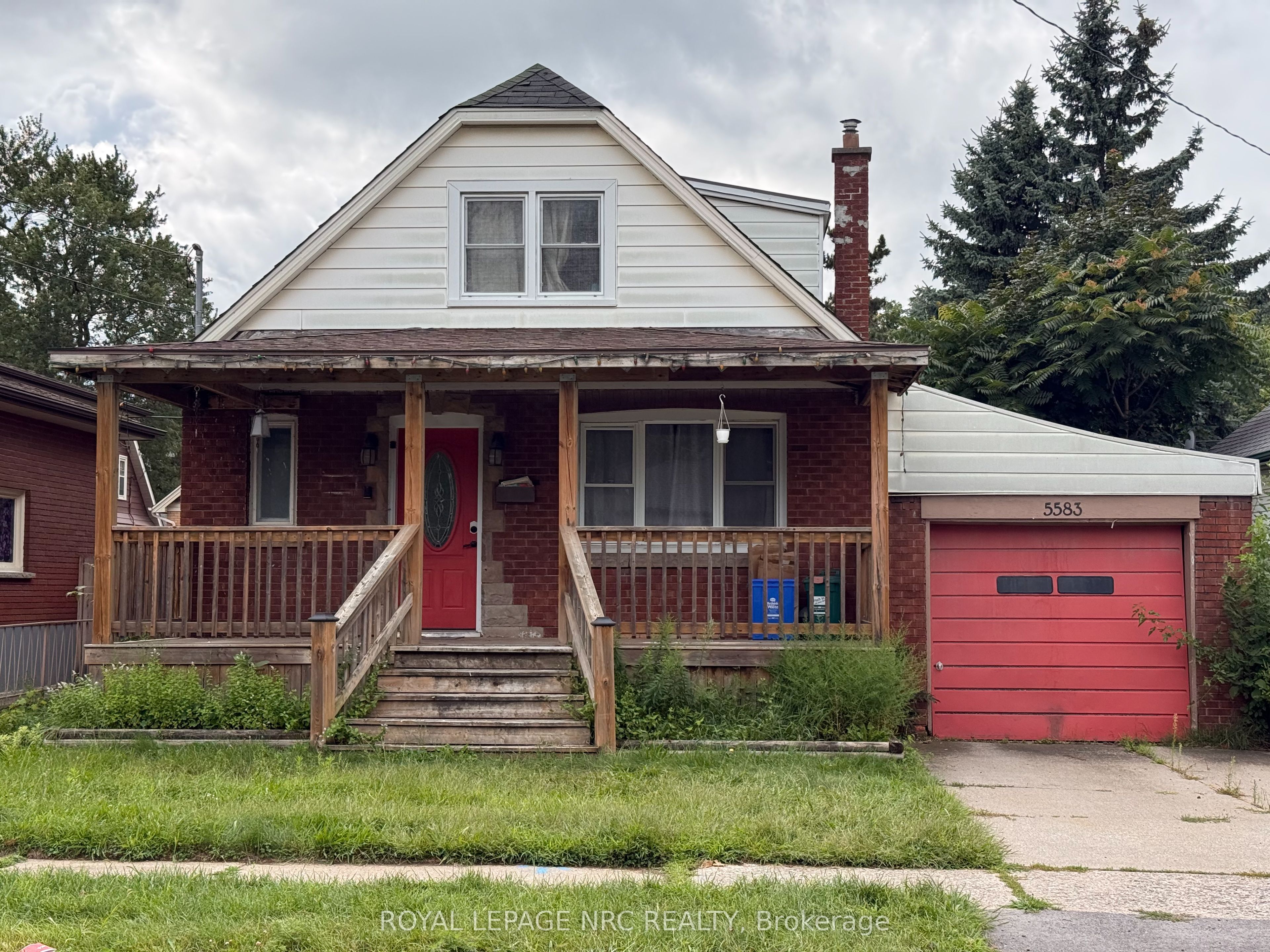 5583 BYNG Avenue Property Photo 1