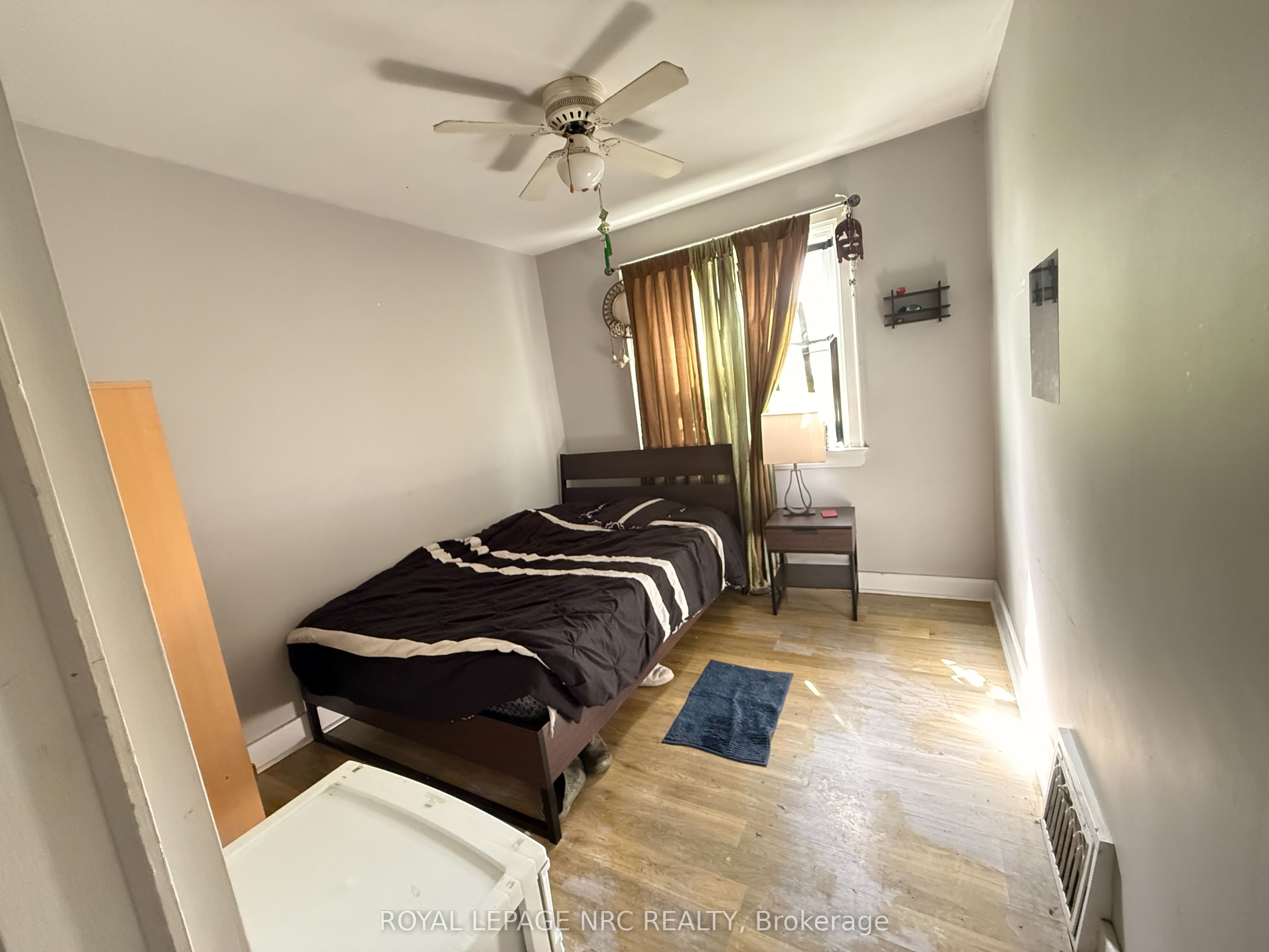 5583 Byng Avenue Property Photo 4