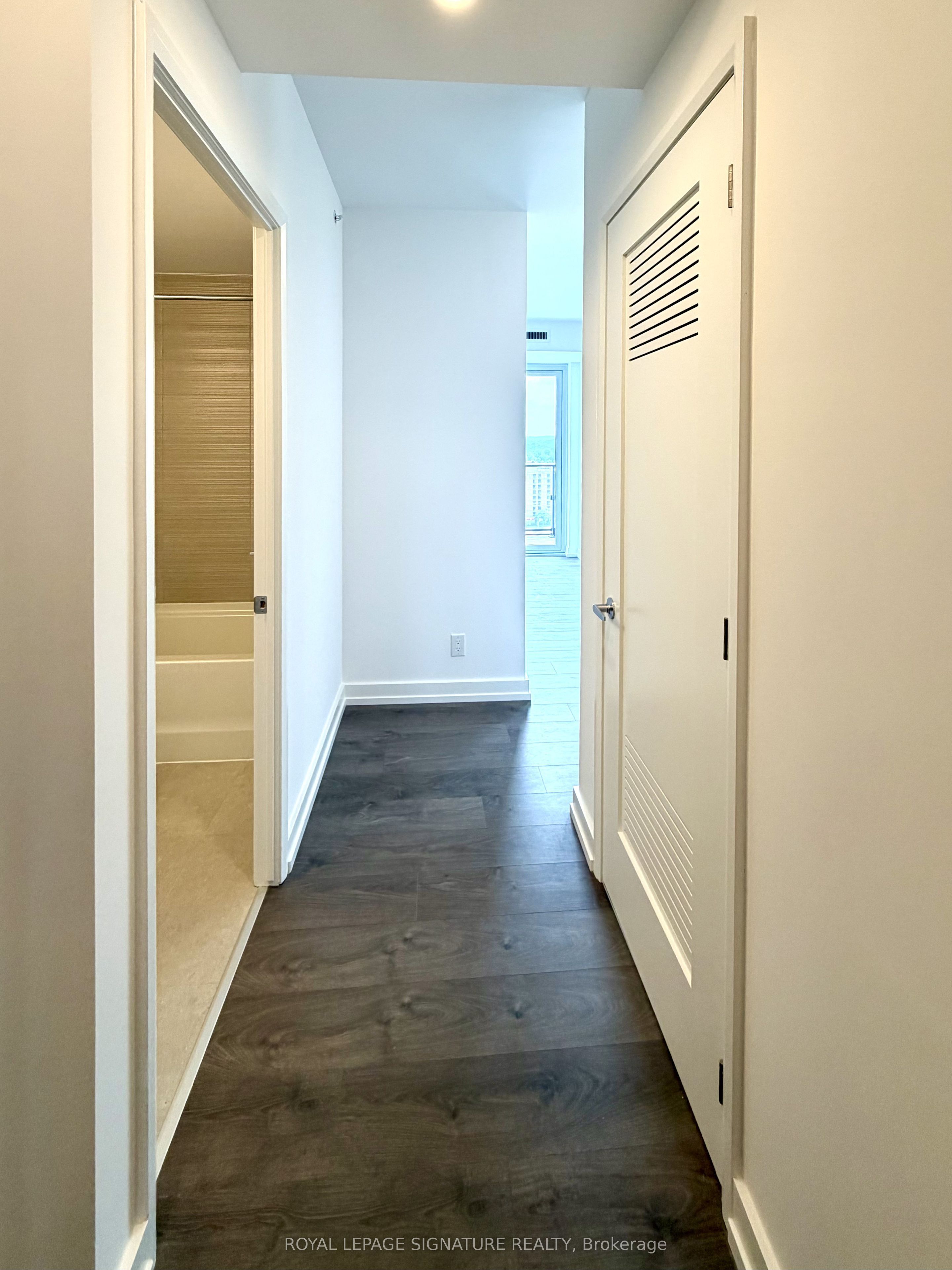 75 James Street 1414 Property Photo 2