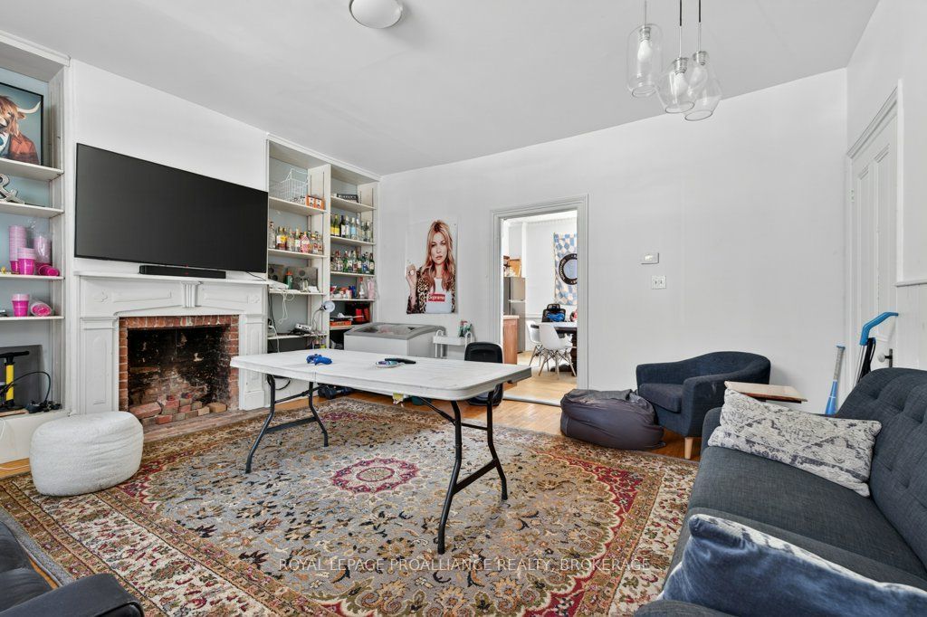 162 Earl Street Property Photo 7
