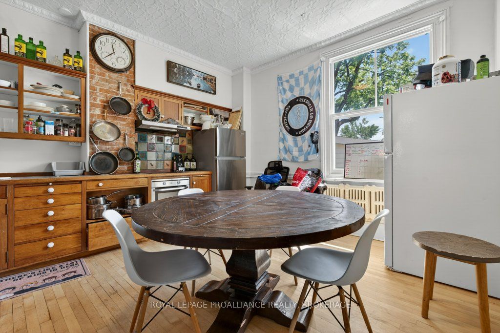 162 Earl Street Property Photo 9