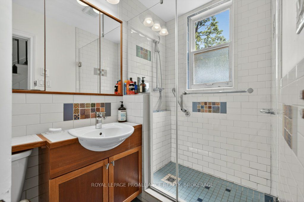162 Earl Street Property Photo 16