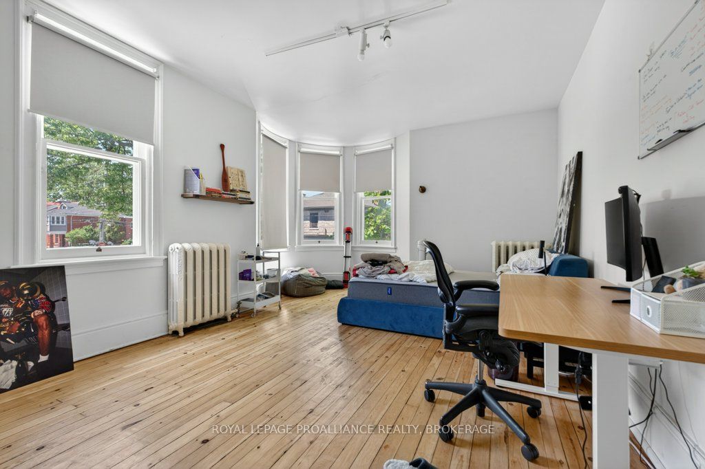 162 Earl Street Property Photo 17