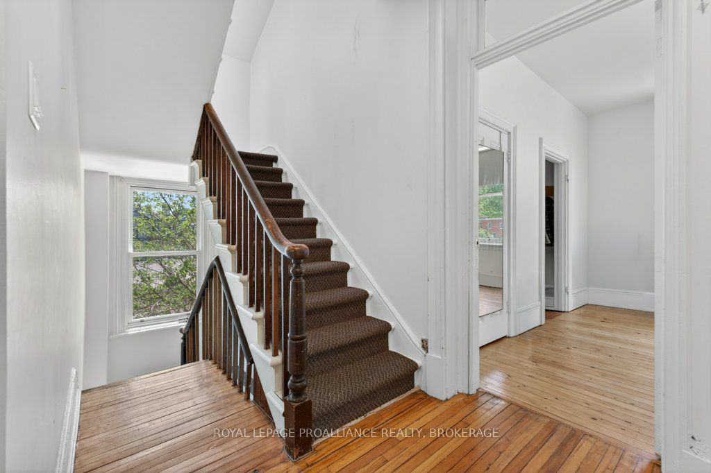 162 Earl Street Property Photo 29