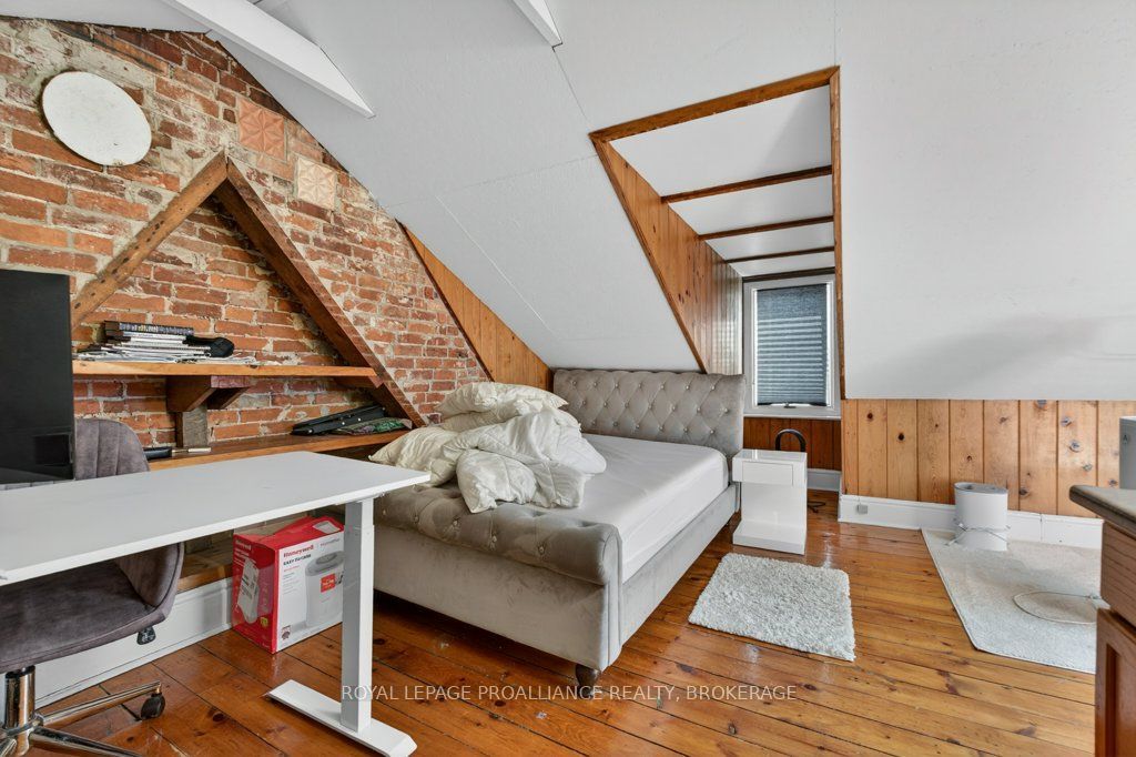162 Earl Street Property Photo 32