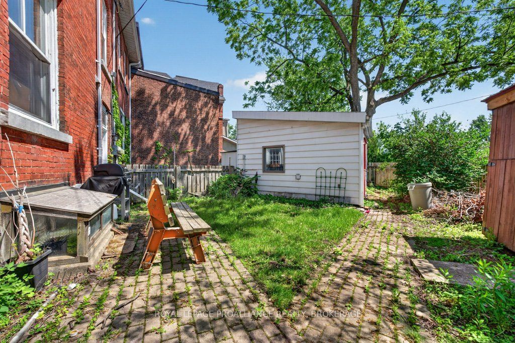 162 Earl Street Property Photo 34