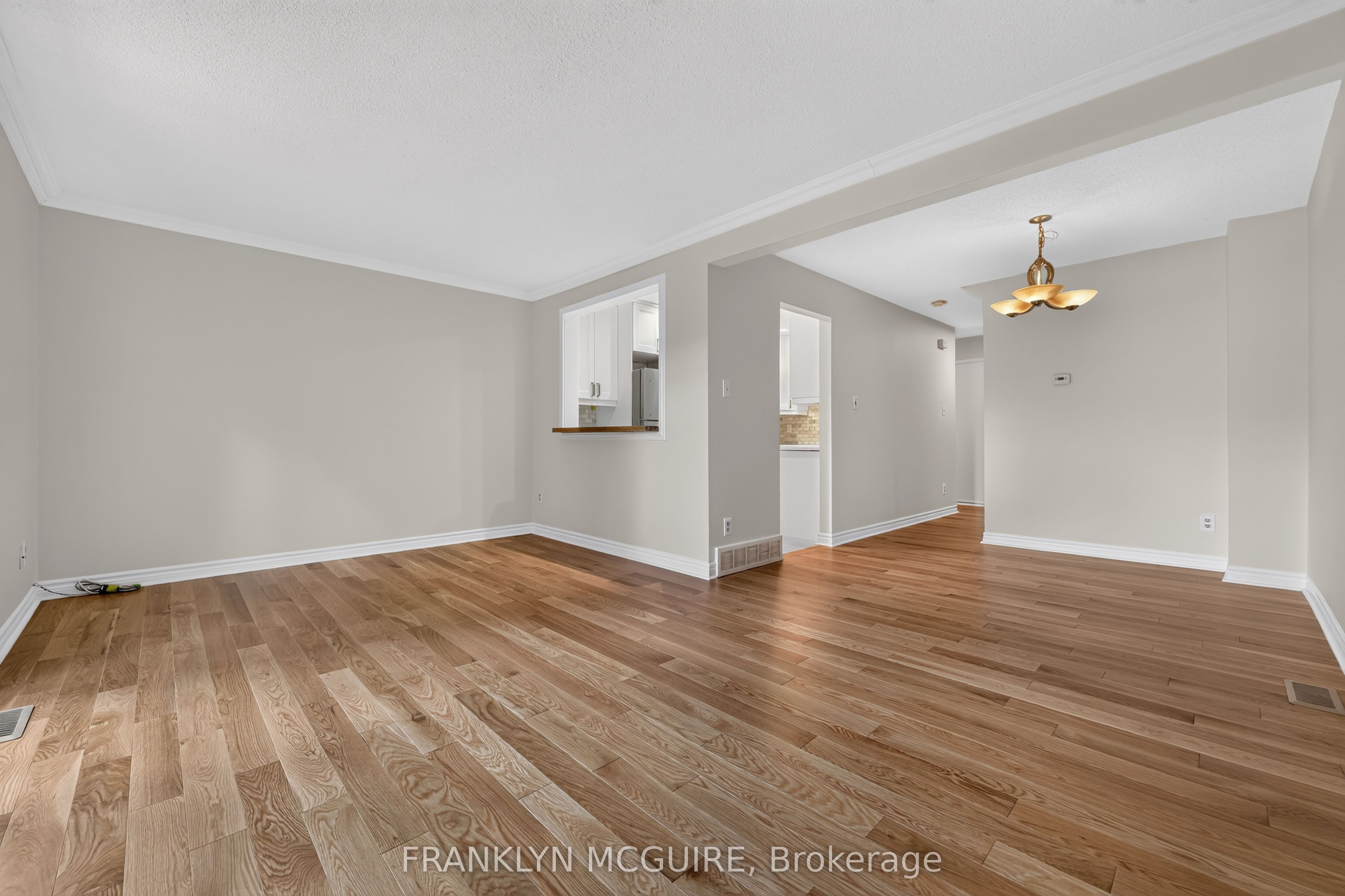 115 W Castlefrank Road W Property Photo 6