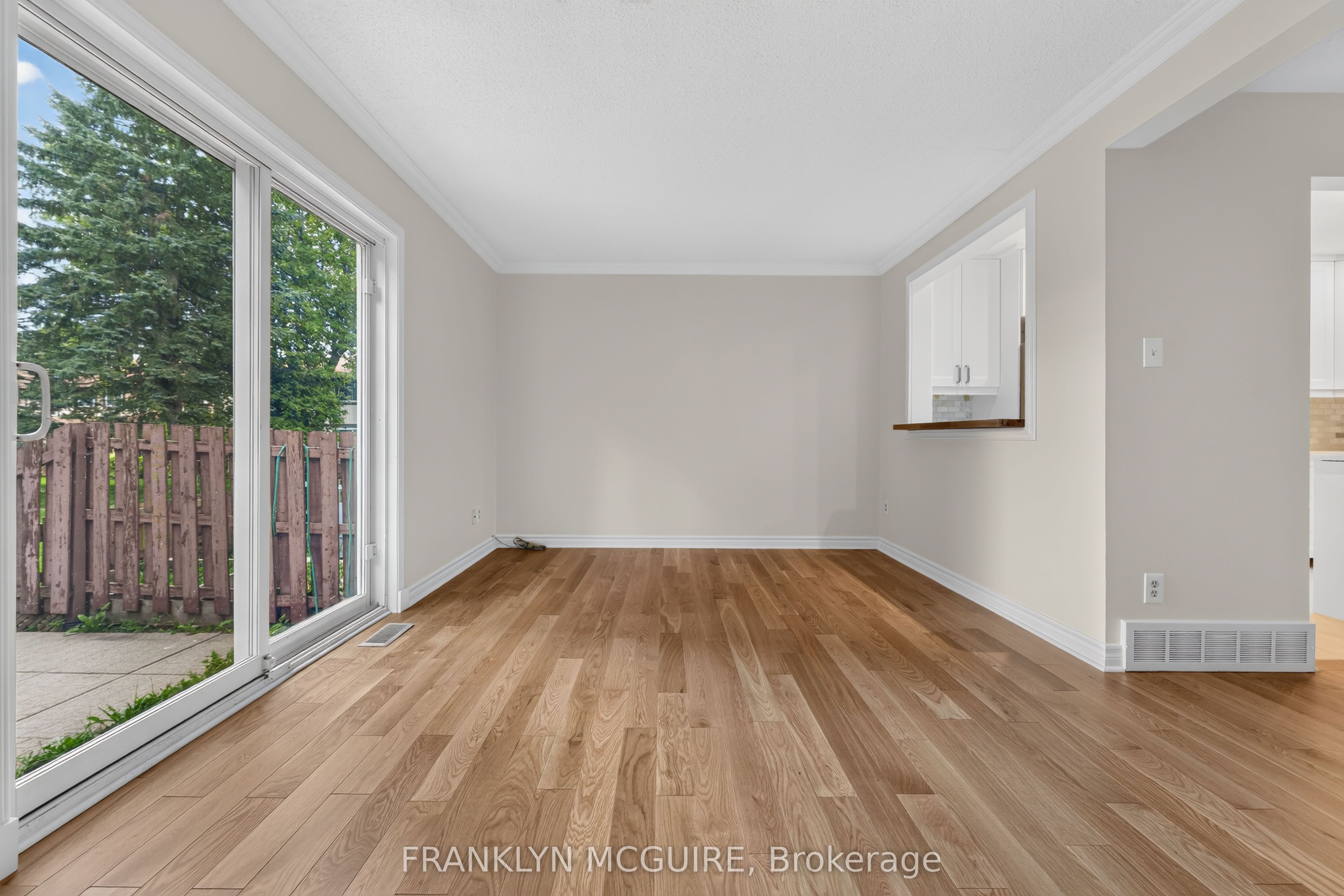 115 W Castlefrank Road W Property Photo 7