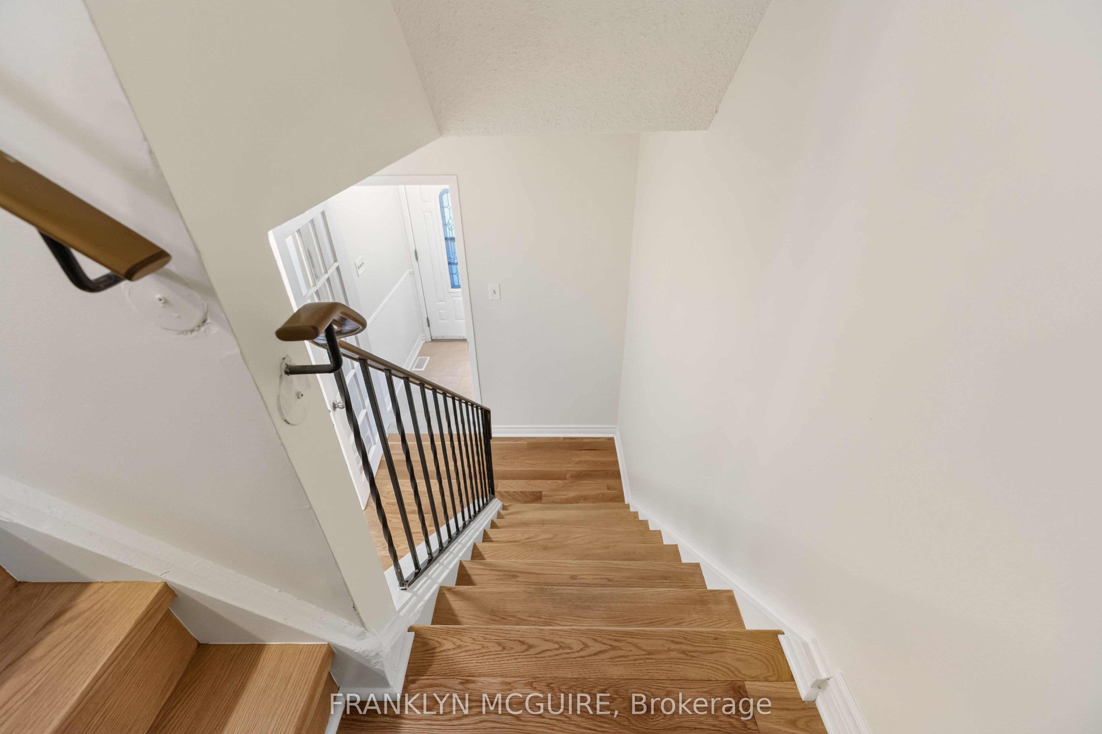 115 W Castlefrank Road W Property Photo 13