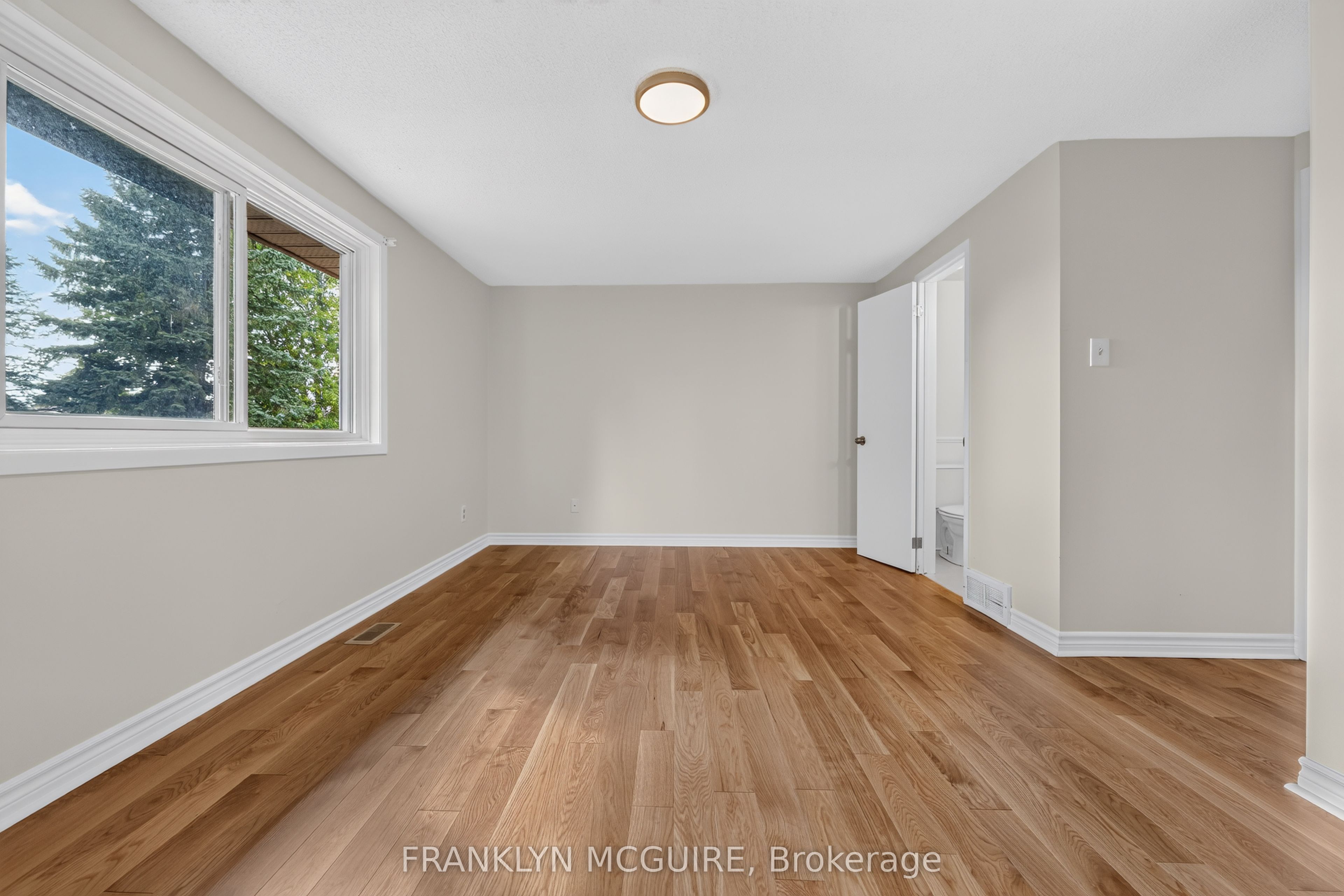 115 W Castlefrank Road W Property Photo 15