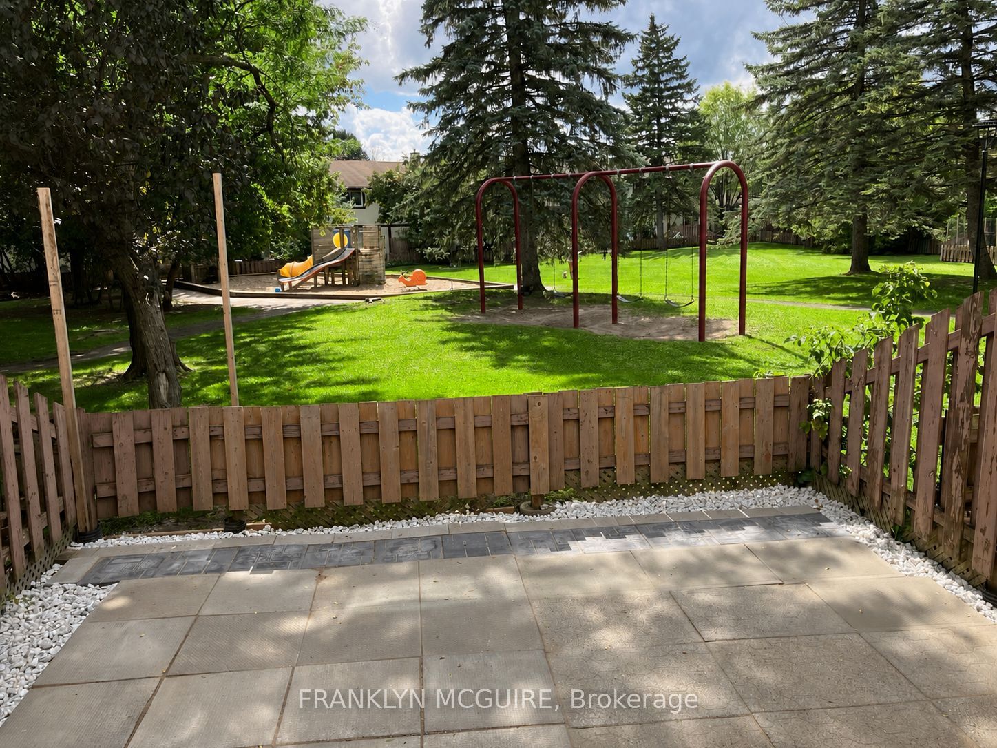 115 W Castlefrank Road W Property Photo 27
