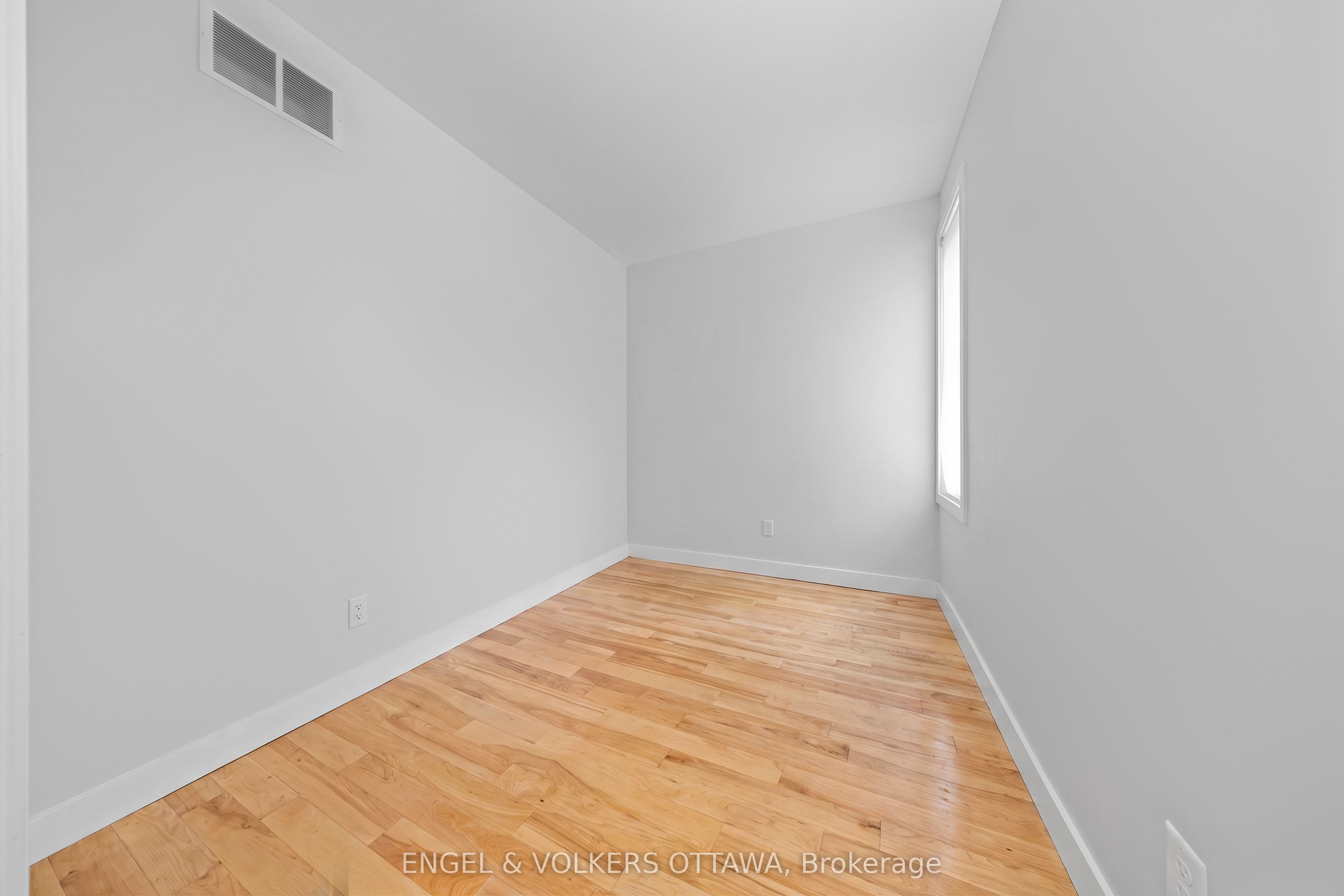 53 Vaughan Street Property Photo 26