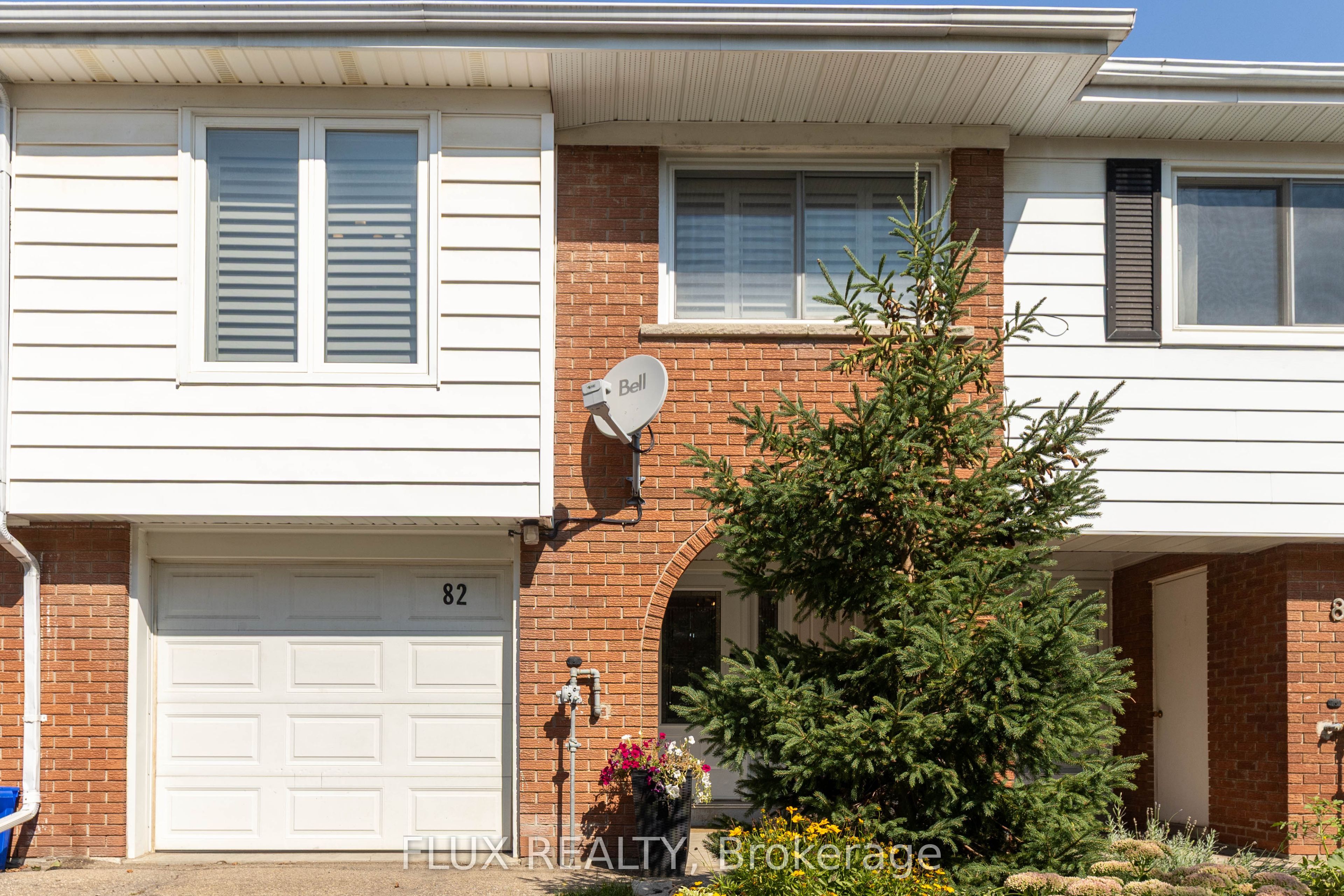 82 Overlea Drive Property Photo 1