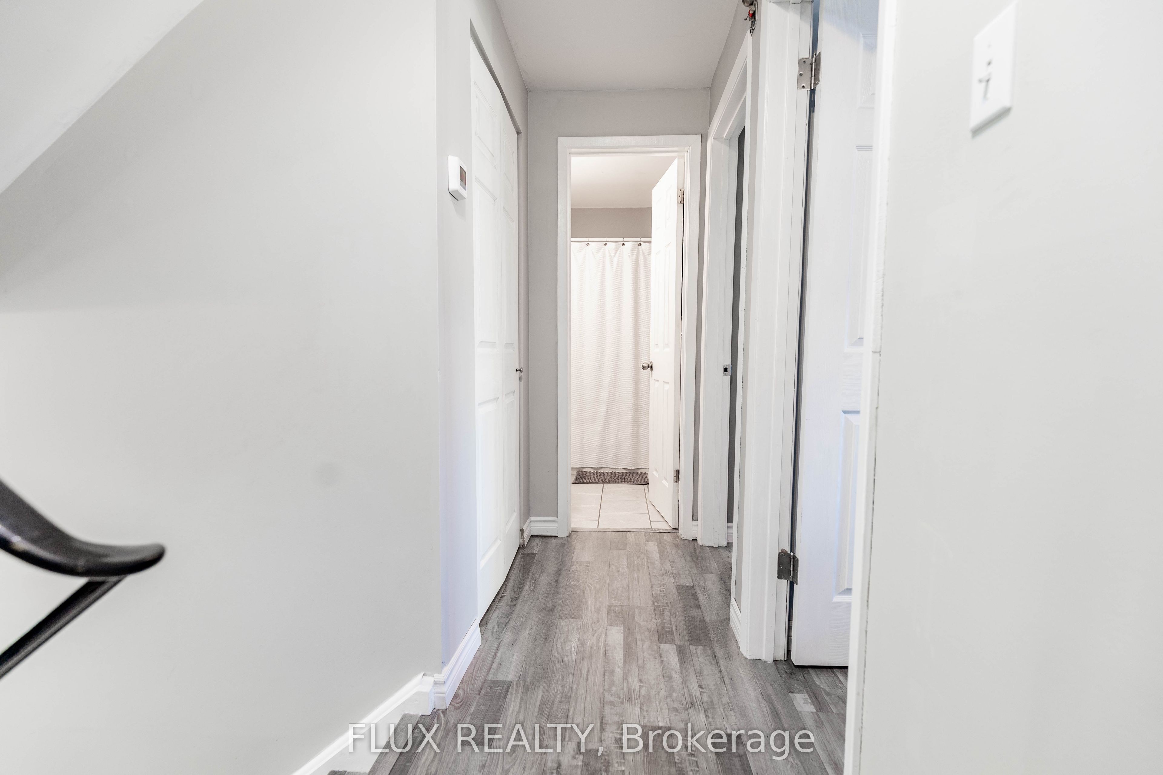 82 Overlea Drive Property Photo 8