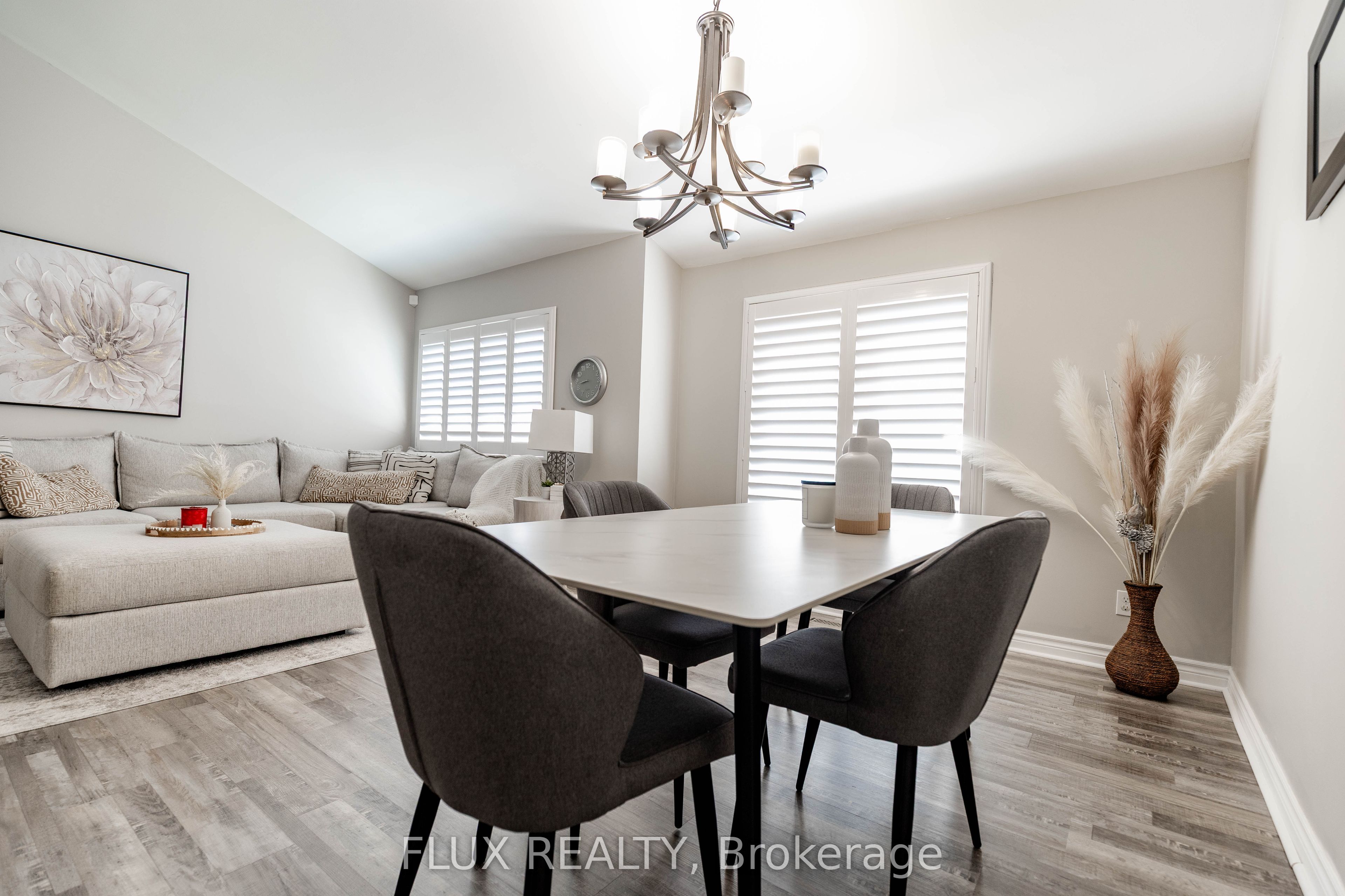 82 Overlea Drive Property Photo 17