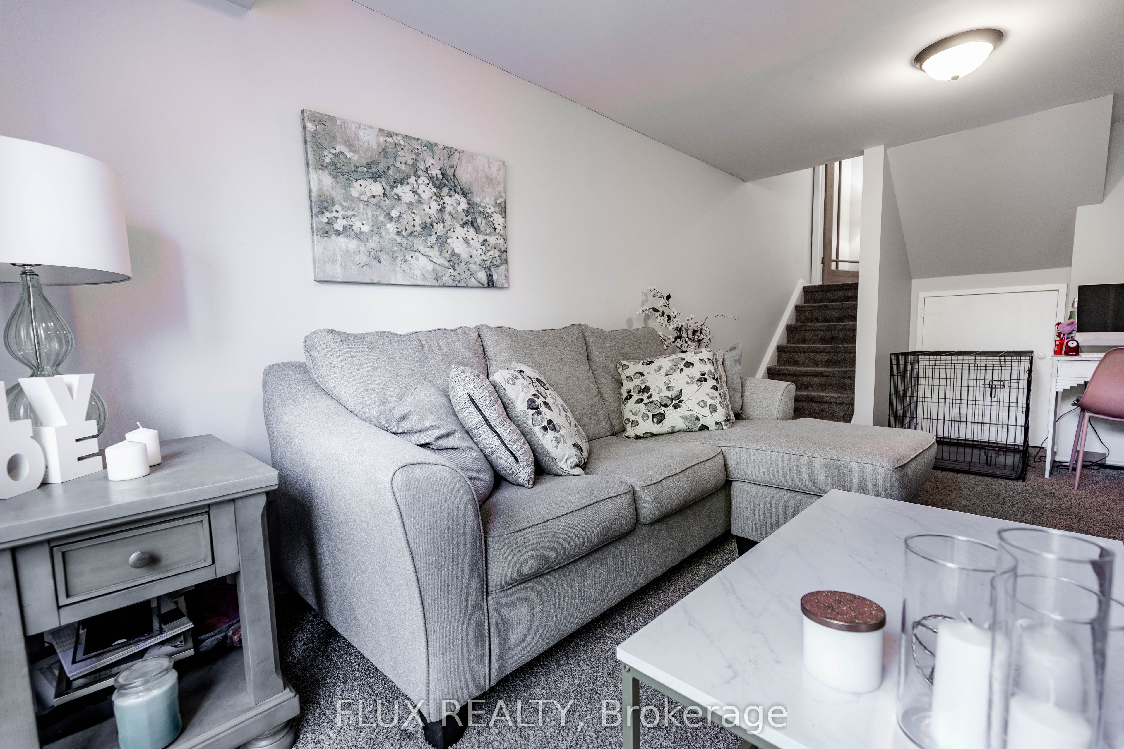 82 Overlea Drive Property Photo 37