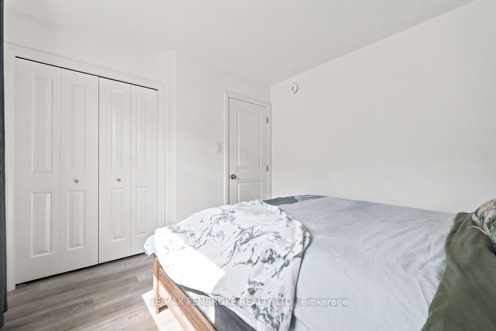 20 Terrance Drive Property Photo 22
