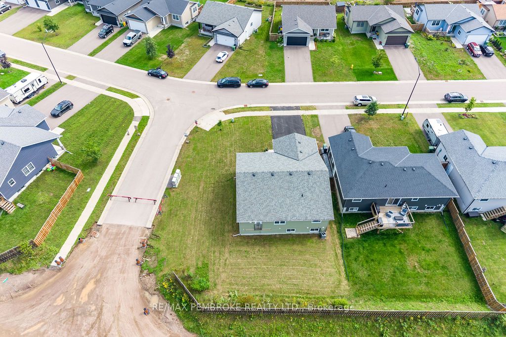 20 Terrance Drive Property Photo 34
