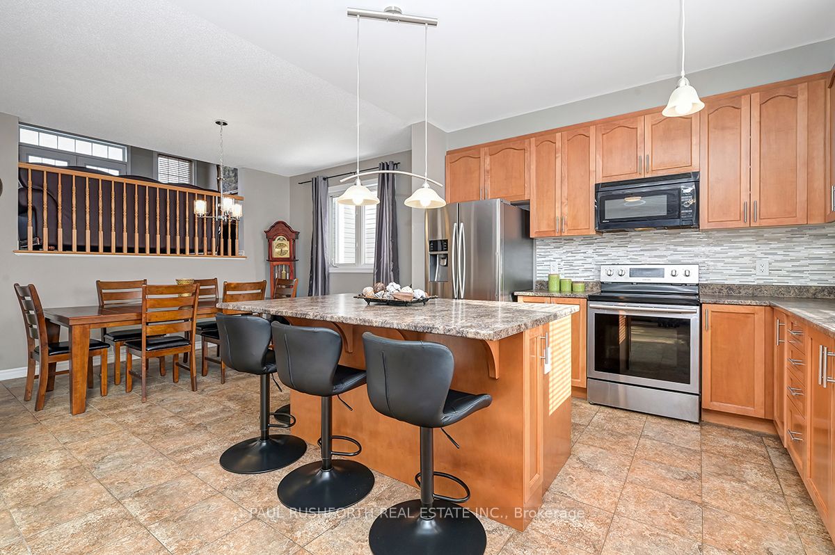 609 Dundonald Drive Property Photo 9