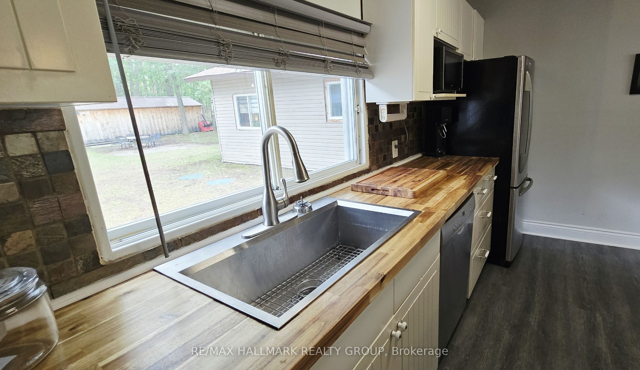 1153 Bayview Drive Property Photo 17