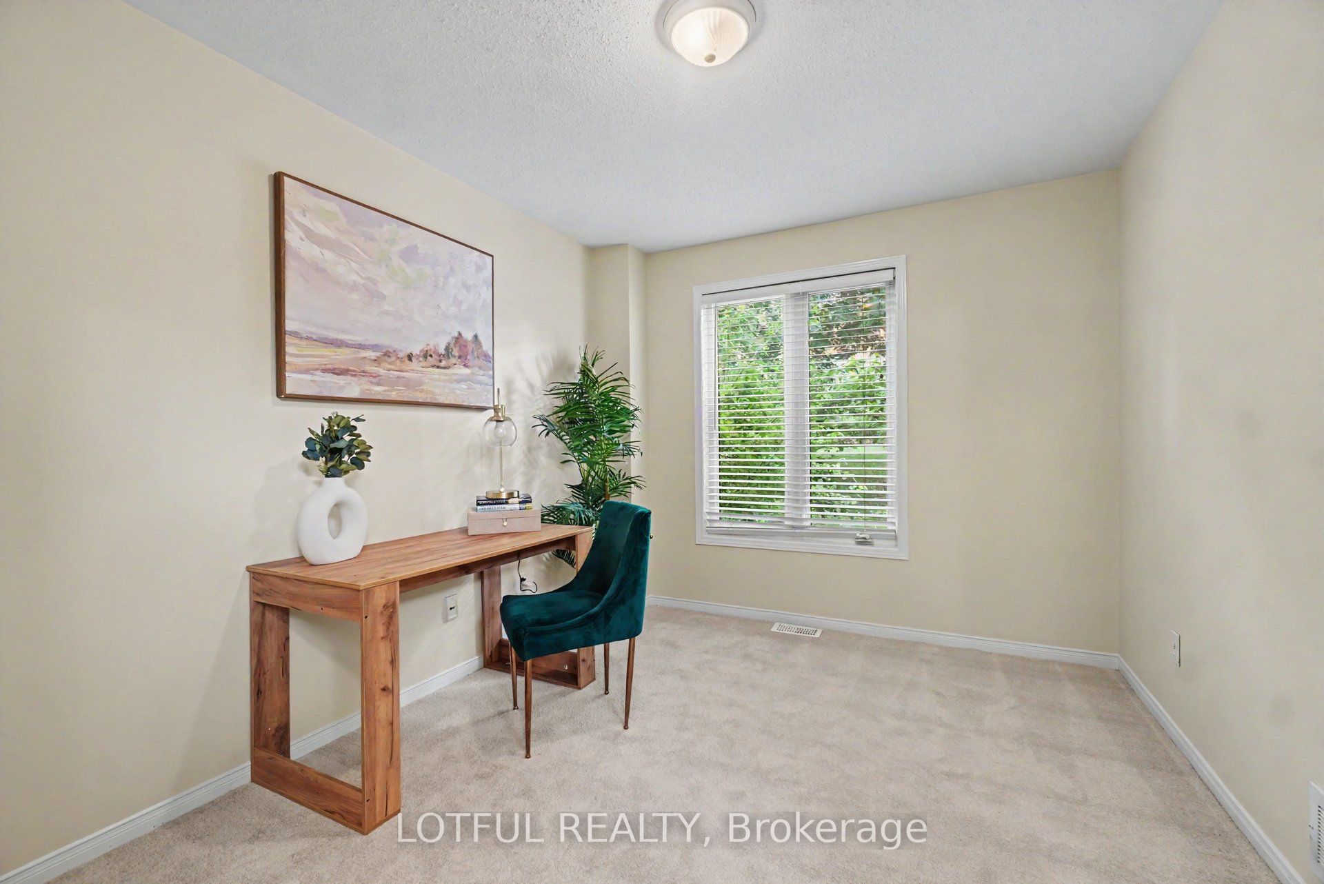 68 Metropole Private Property Photo 6