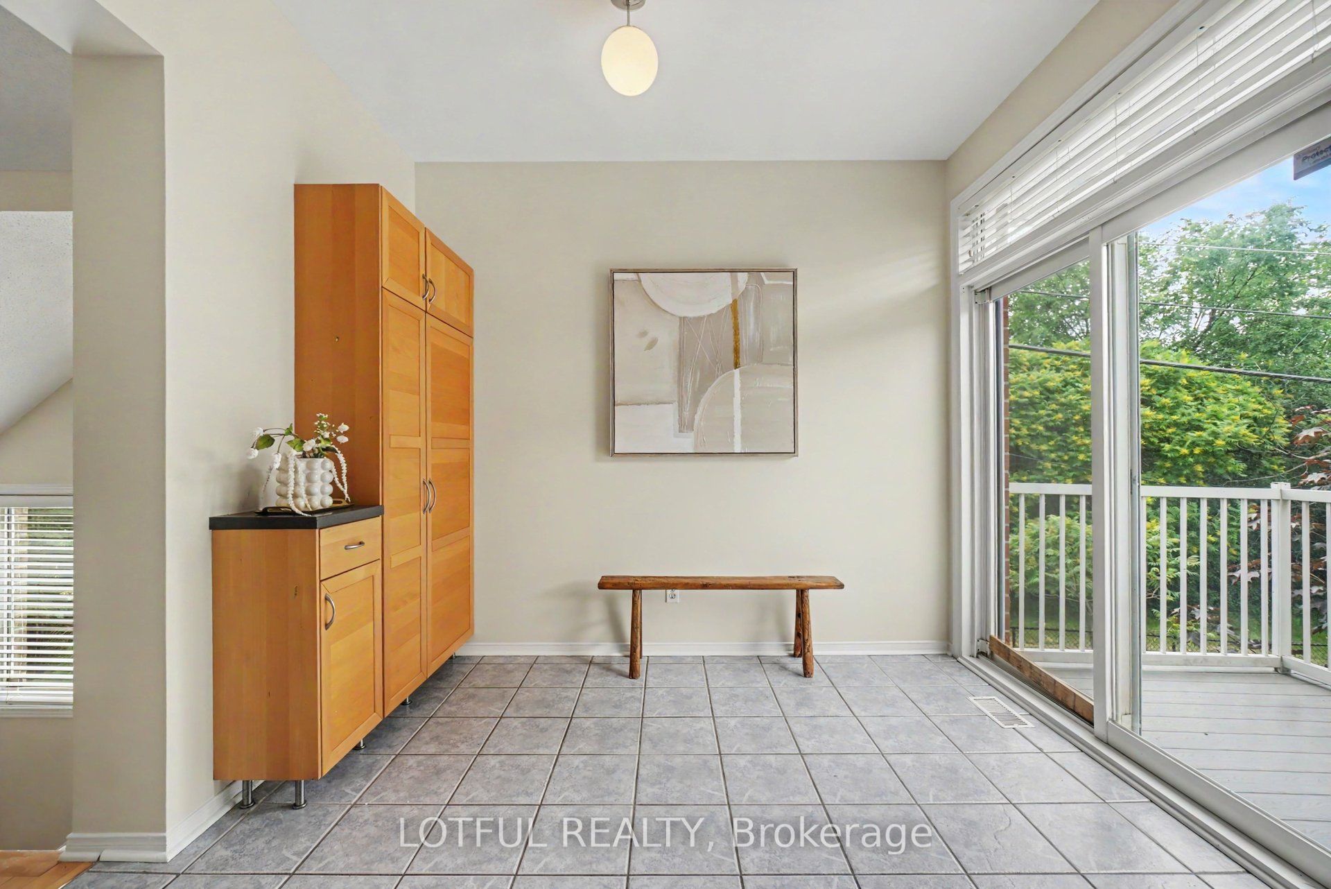 68 Metropole Private Property Photo 14