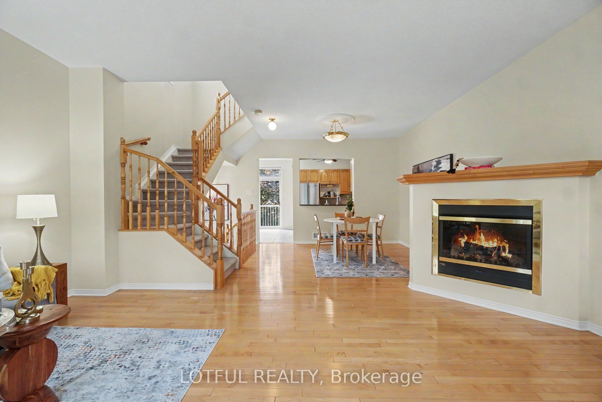 68 Metropole Private Property Photo 16