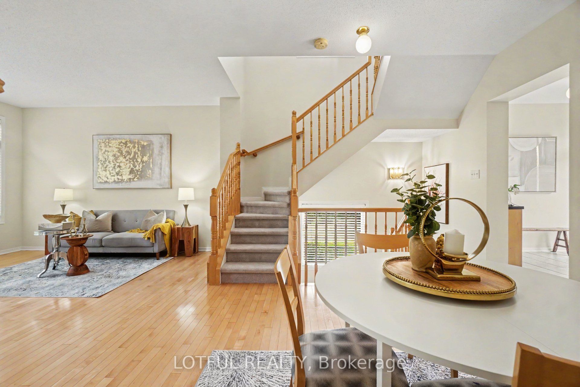68 Metropole Private Property Photo 19