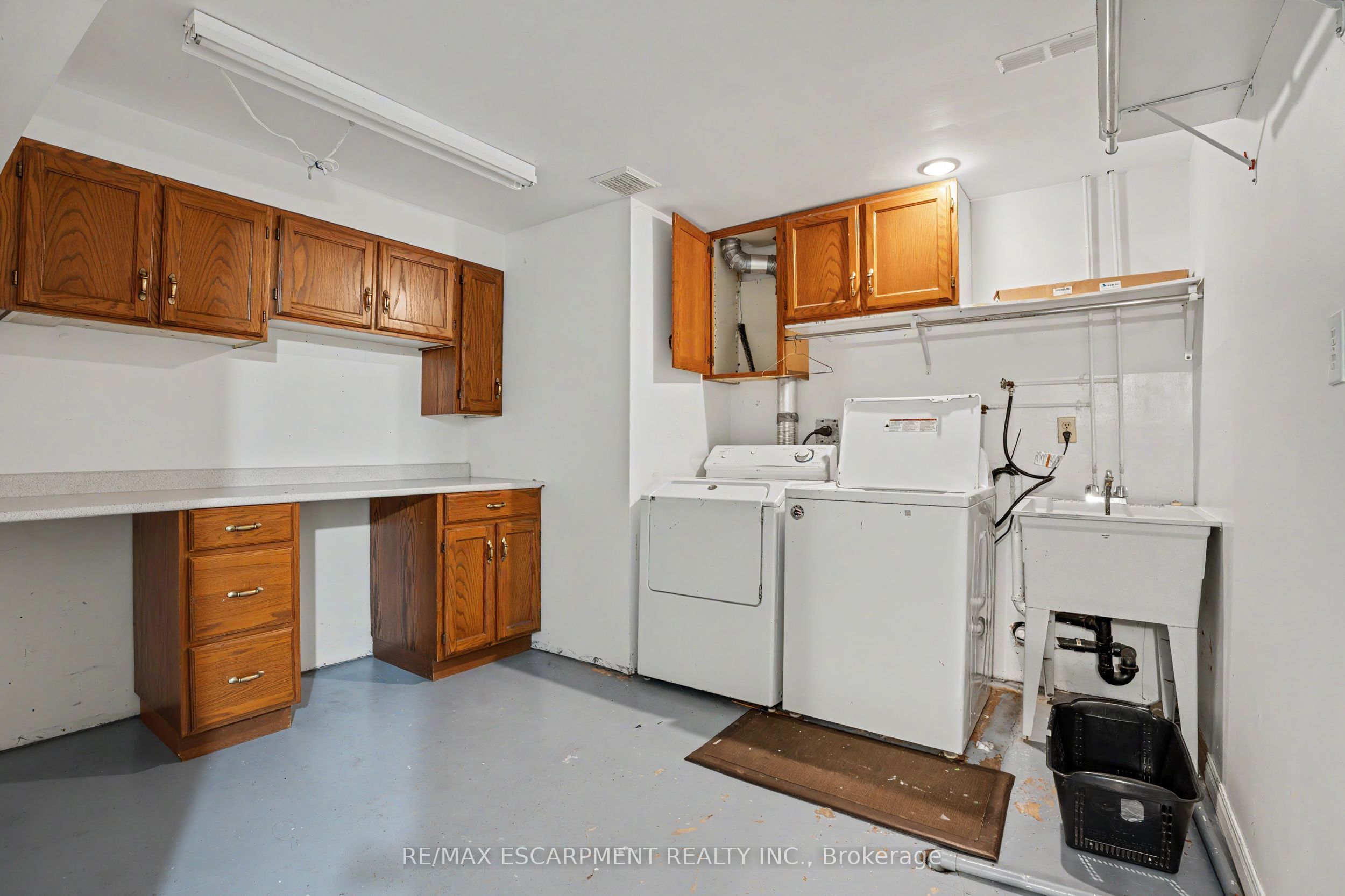 21 Farewell Crescent Property Photo 29