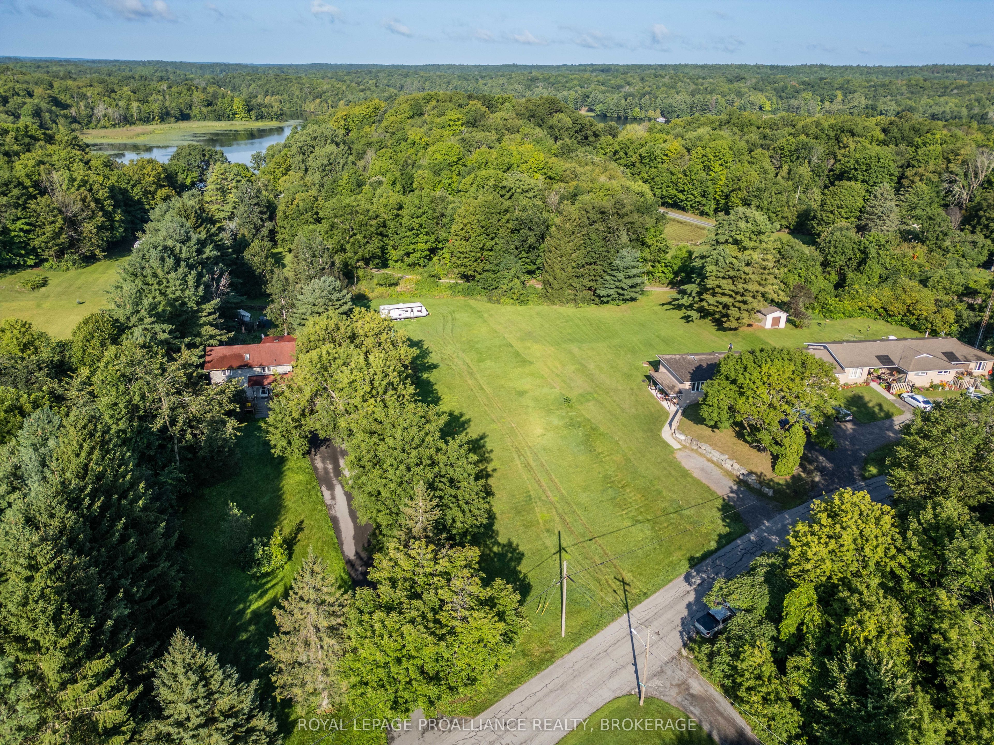 126 Haskins Point Road Property Photo 10