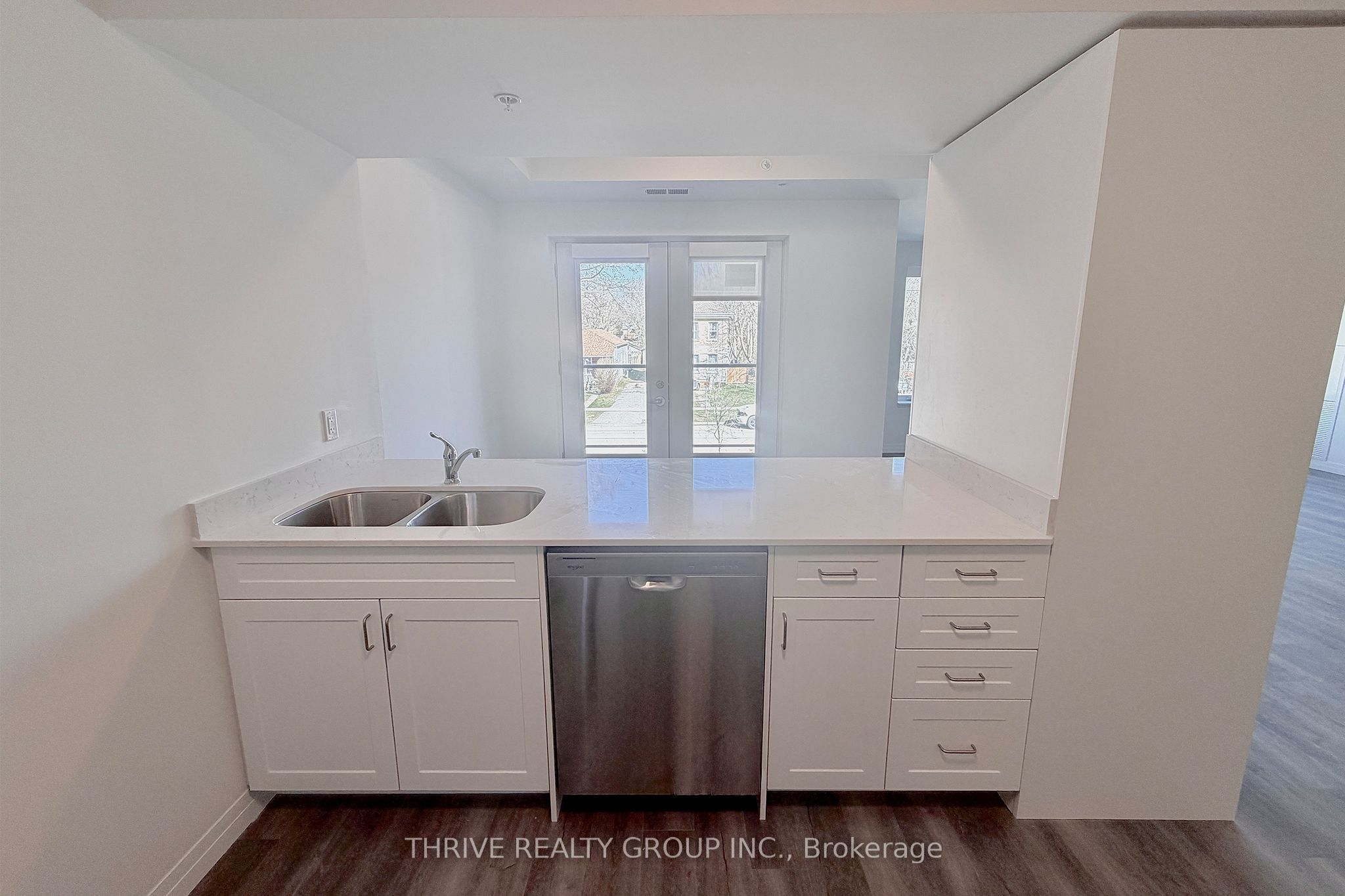 373 Hill Street 307 Property Photo 14
