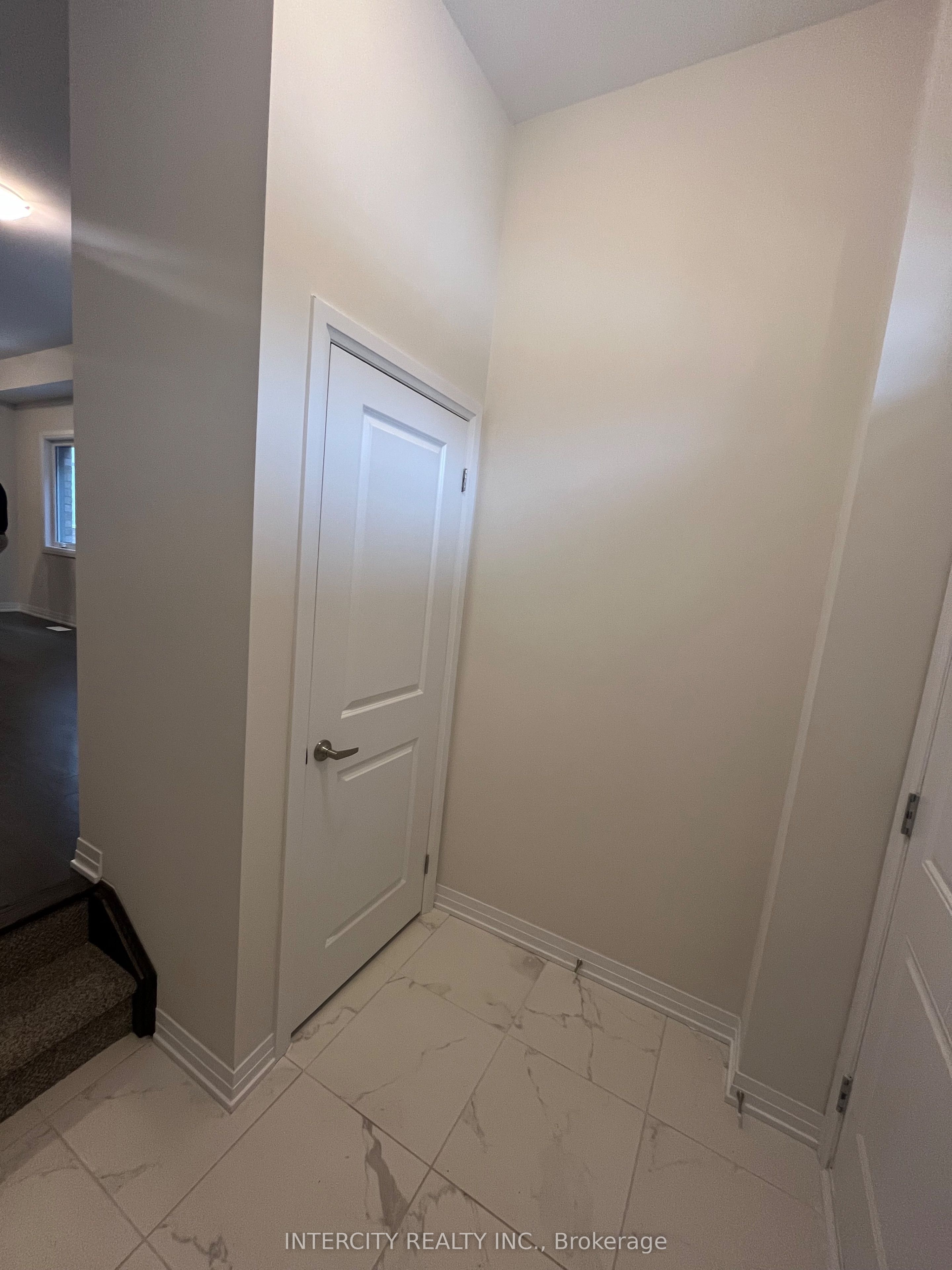 140 Raftis Street Property Photo 2