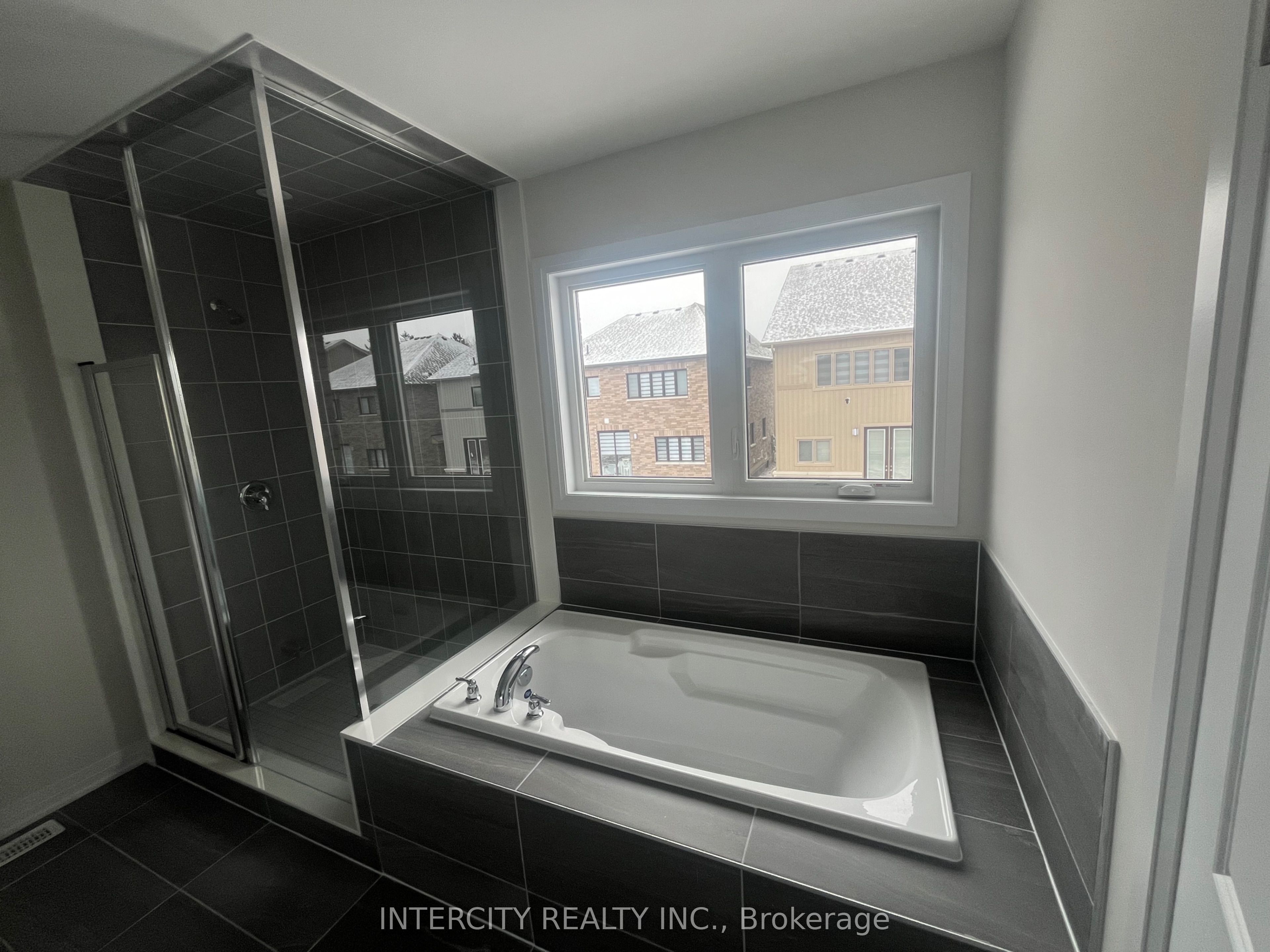 140 Raftis Street Property Photo 18